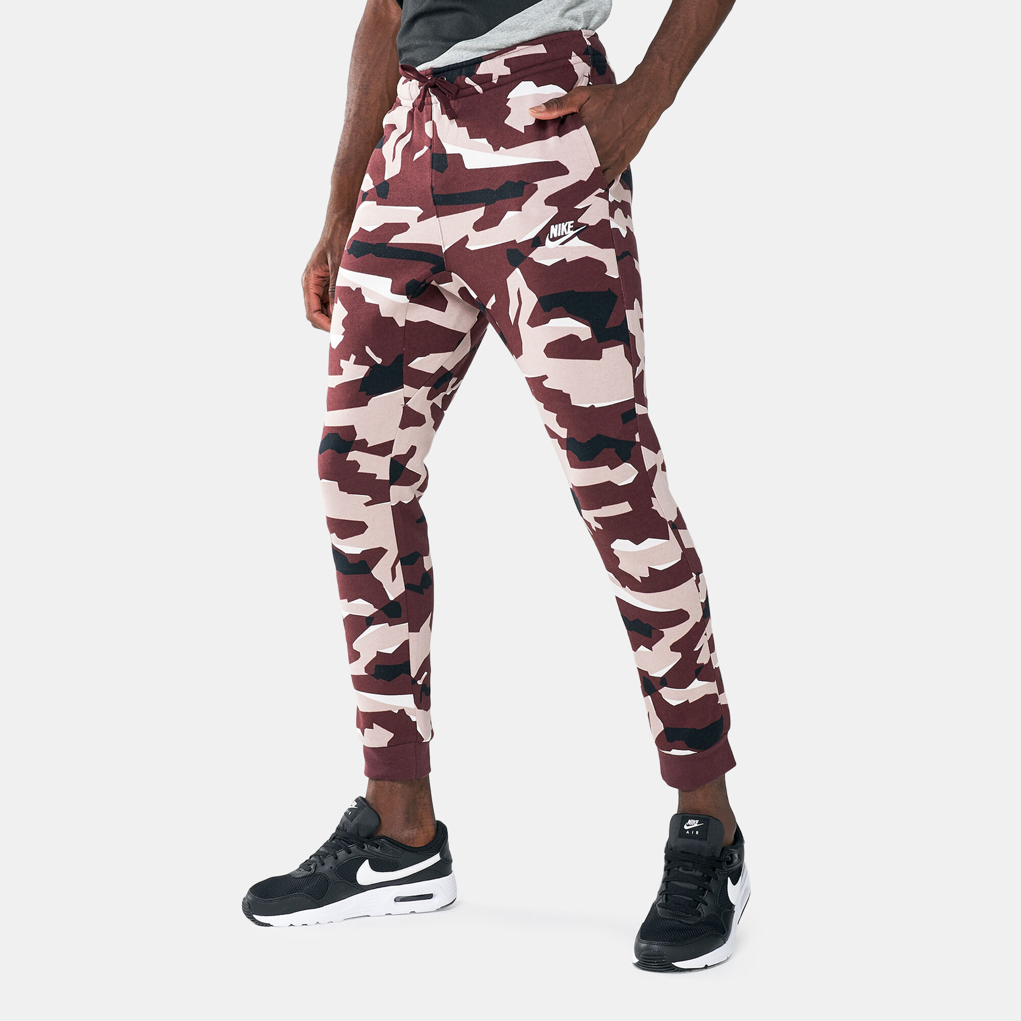 Camo joggers cheap mens nike