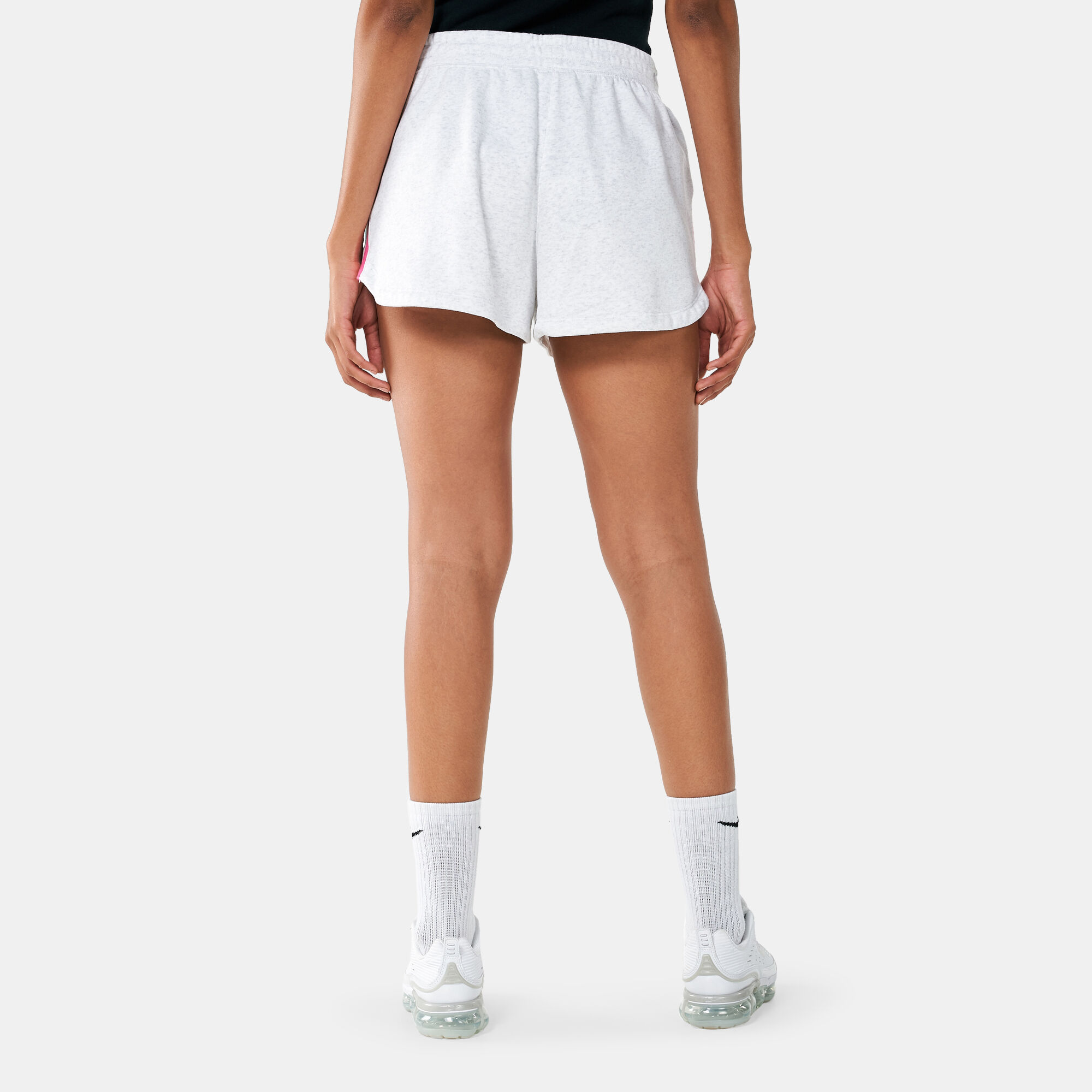 Nikelab collection heritage hot sale shorts