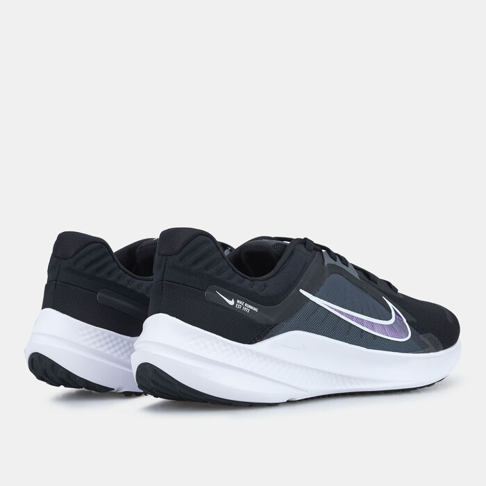 Nike Women's Quest 5 Road Running Shoe Black image number 2