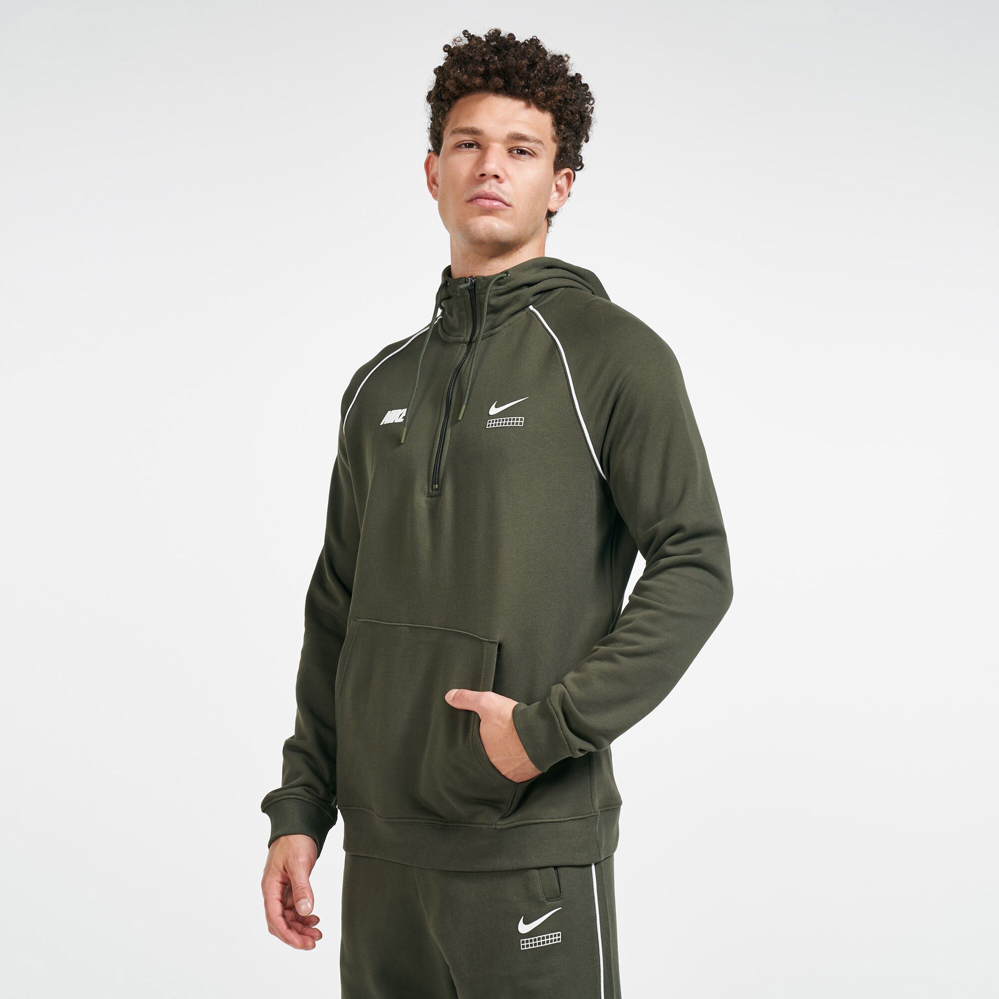 Nike Men s Sportswear DNA Half Zip Hoodie in Kuwait SSS