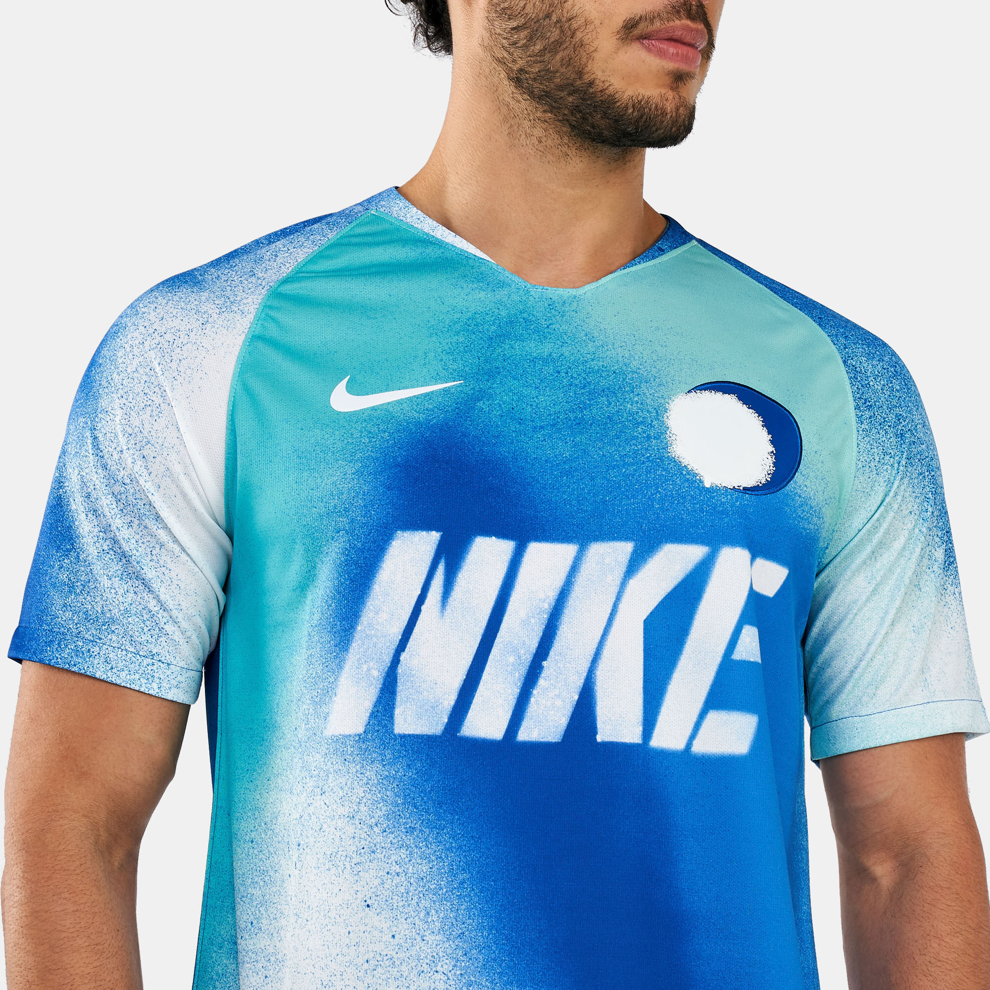 Nike strike deals jersey