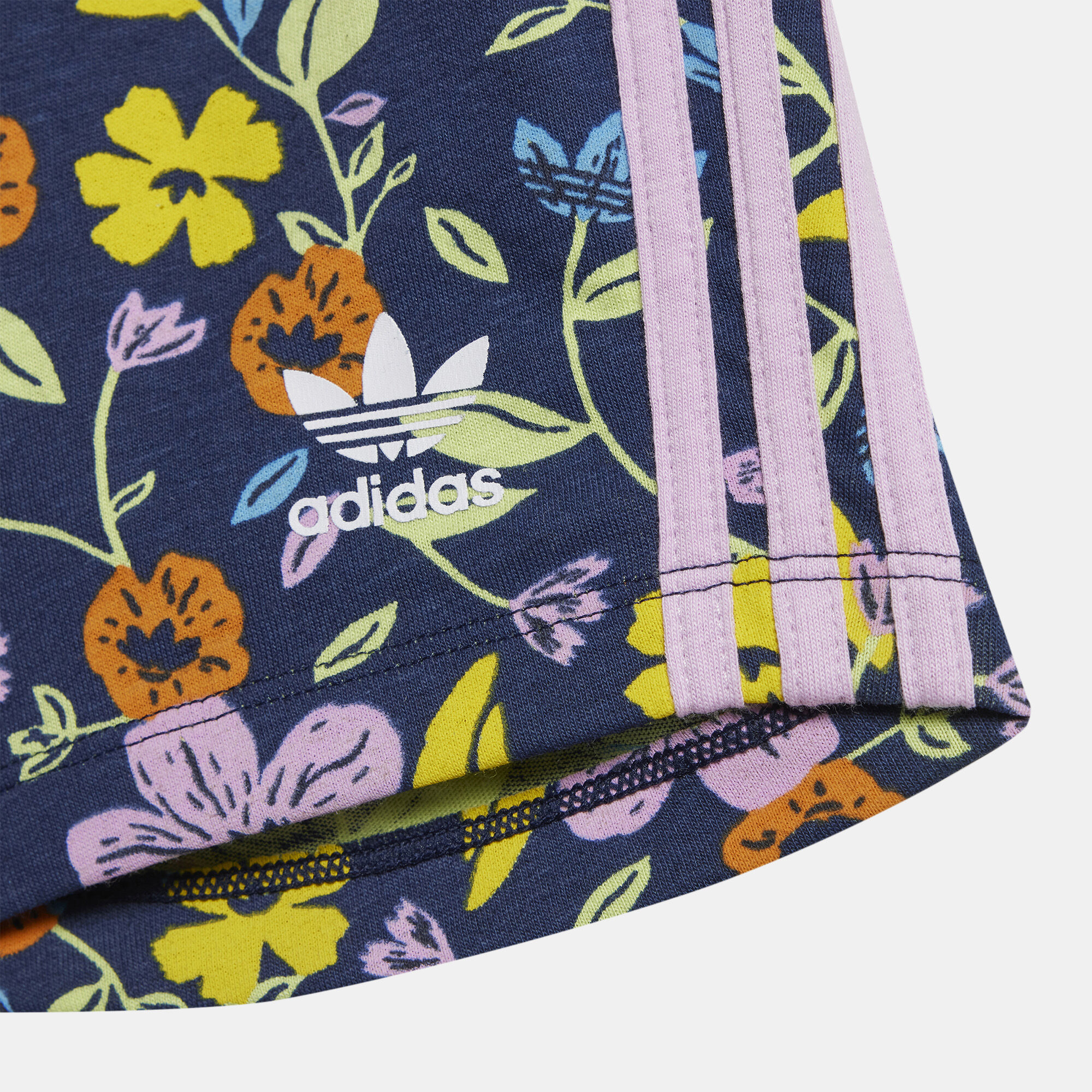 Buy adidas Originals Kids Floral T Shirt and Shorts Set Purple in Kuwait SSS