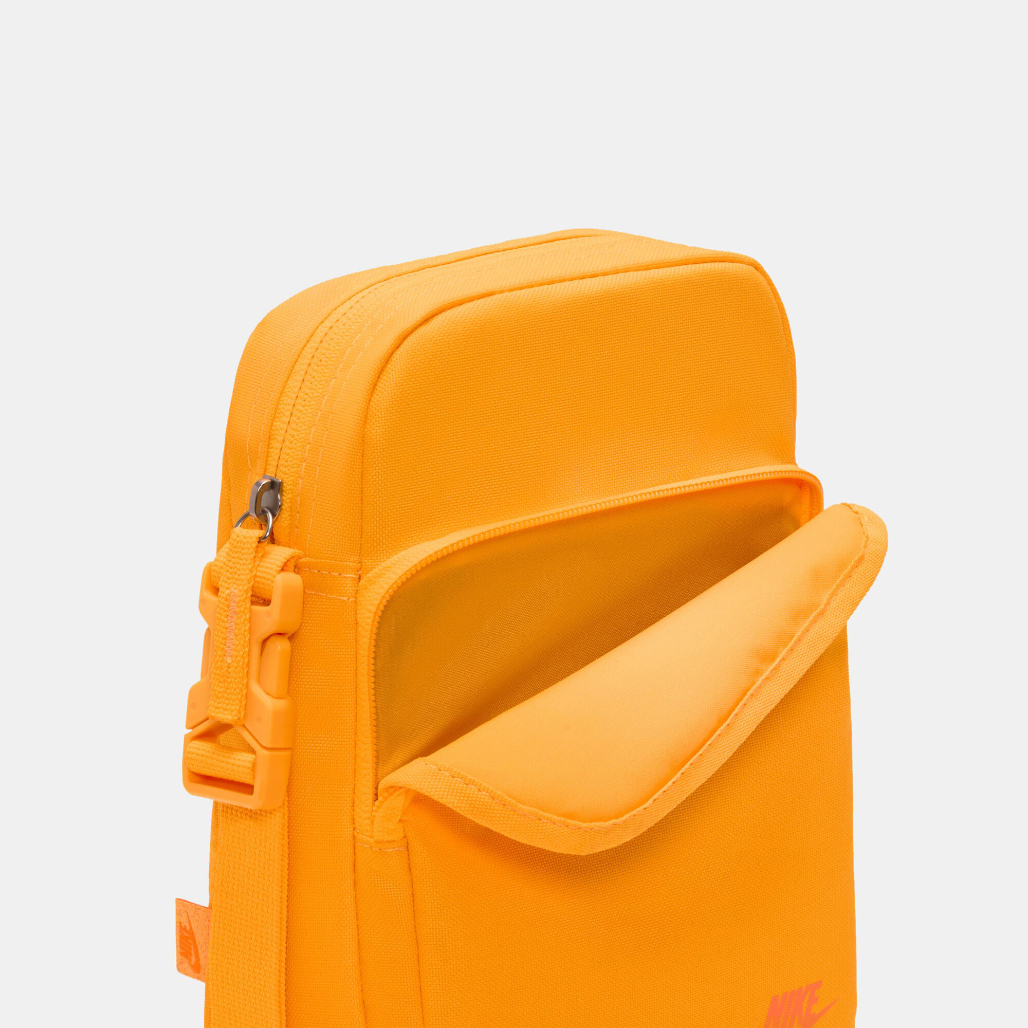 Nike heritage yellow top