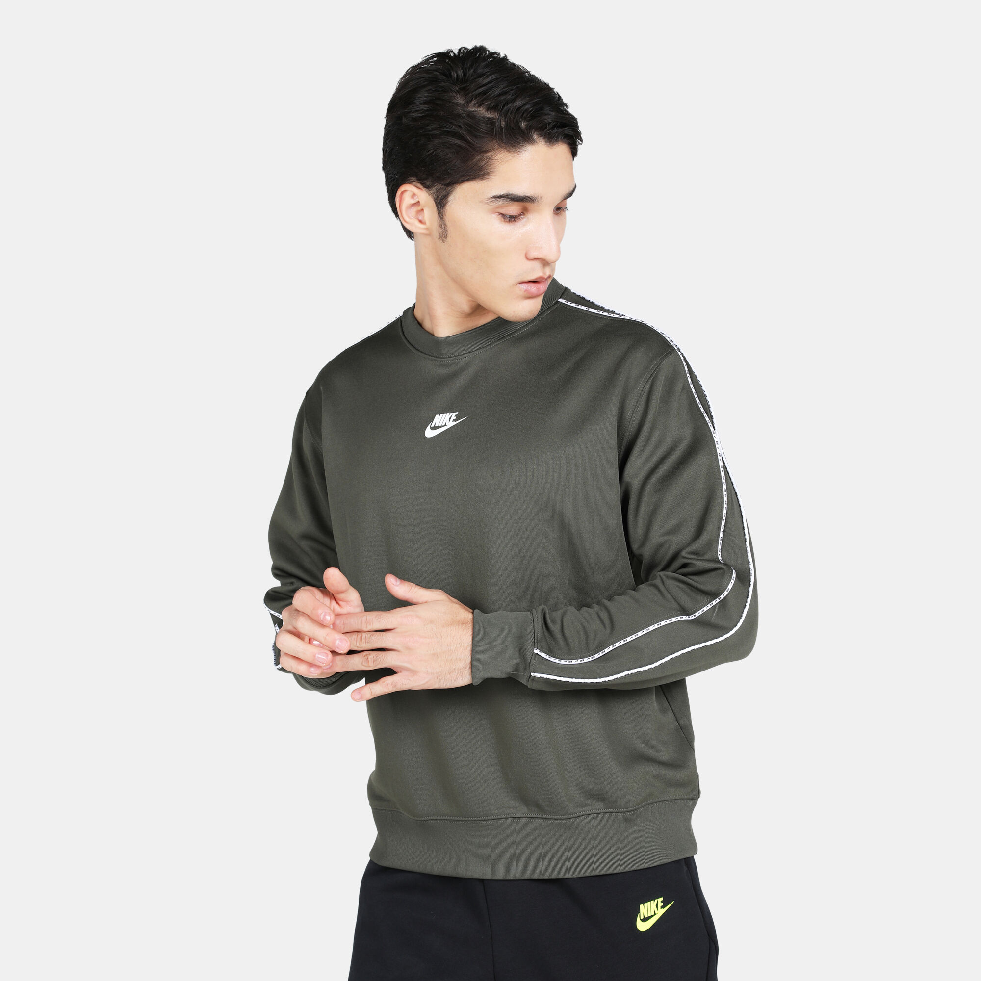 Nike double knit graphic shop sportswear sweatshirt