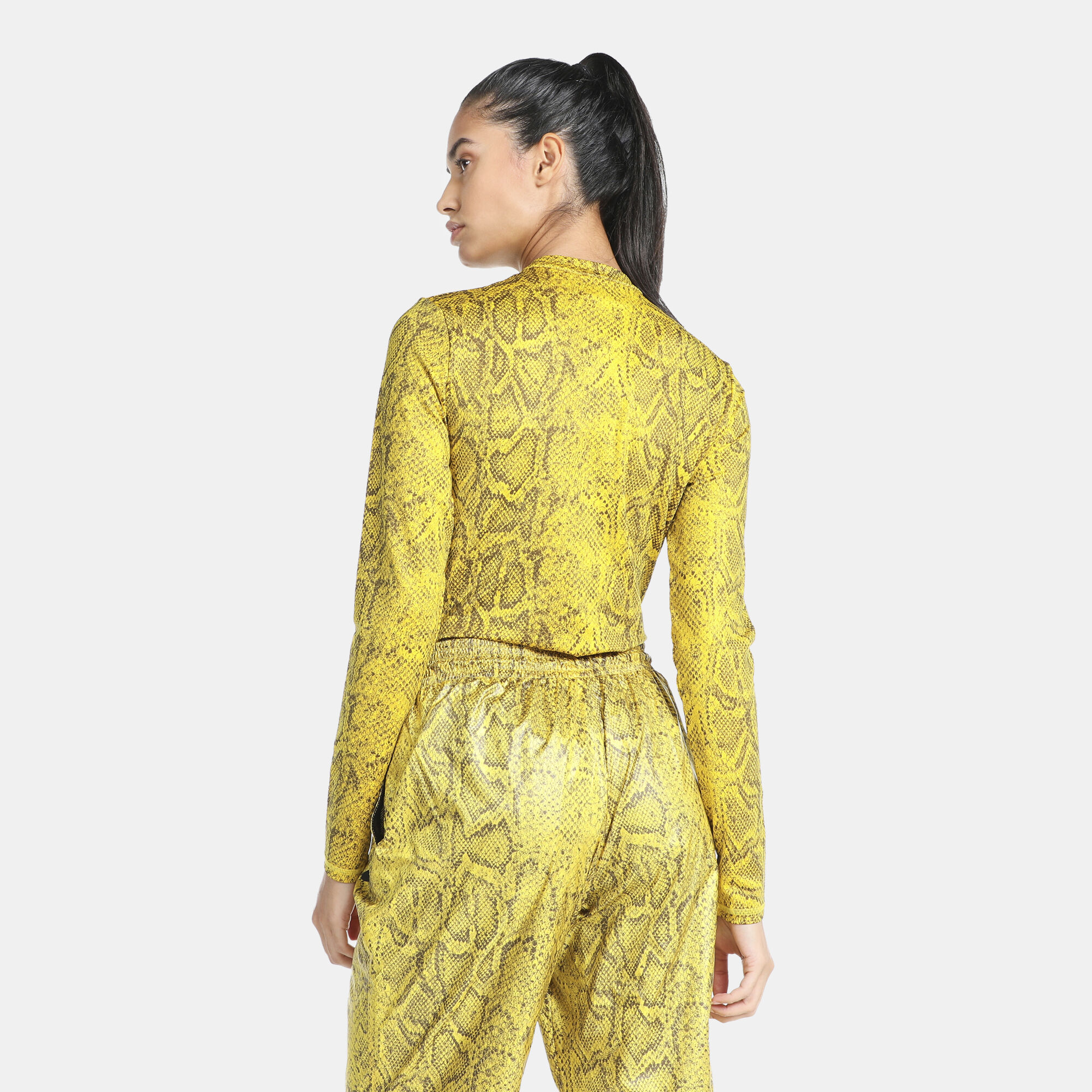 Nike outlet yellow bodysuit