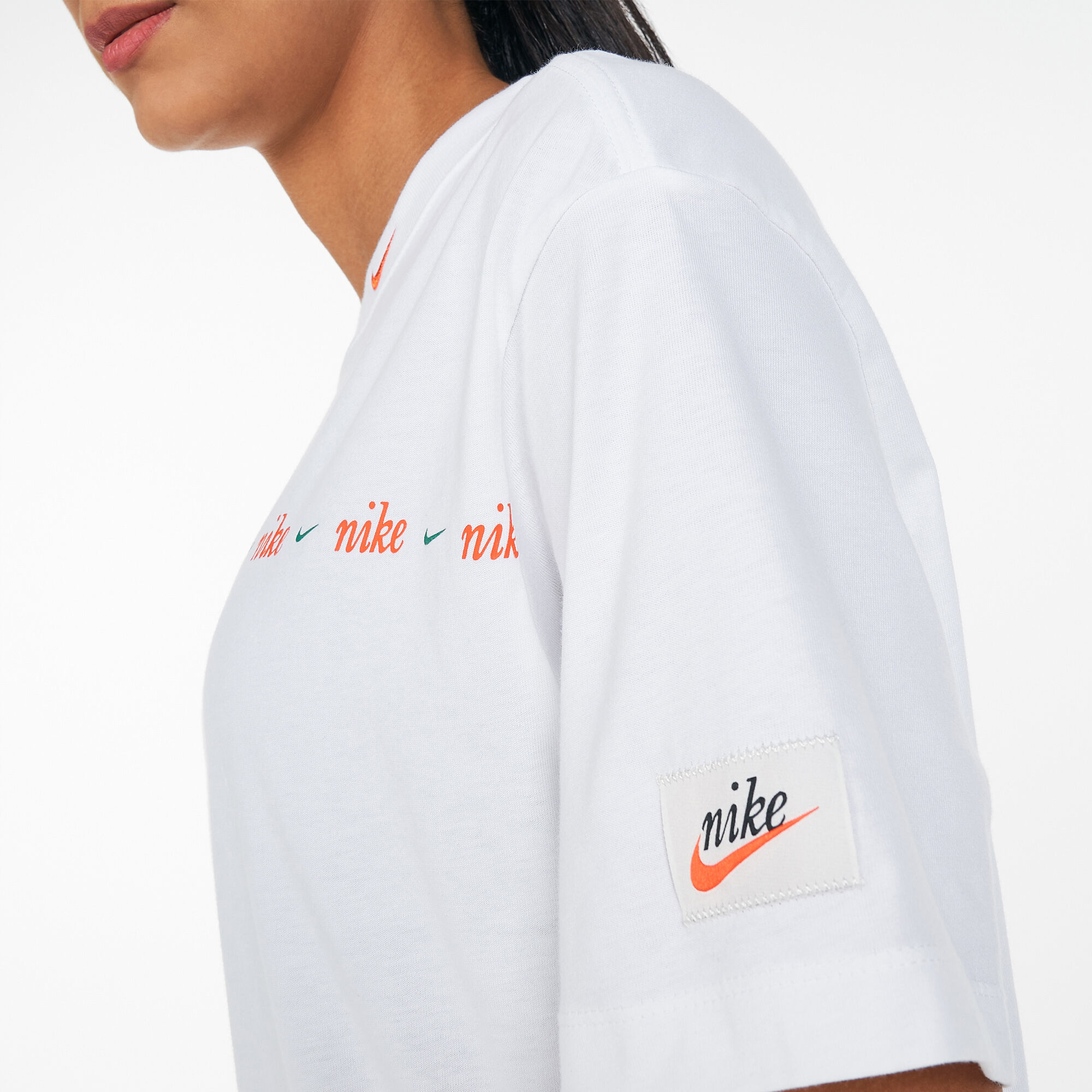 Women s Sportswear Swoosh Boyfriend T Shirt White Nike in Kuwait SSS