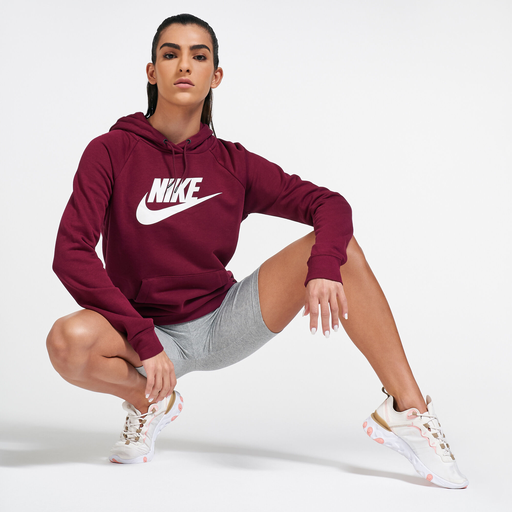 Maroon nike sweatshirt womens online