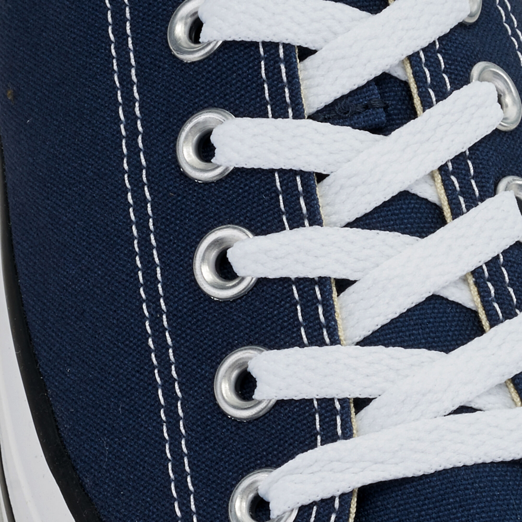Chuck taylor ii on sale low