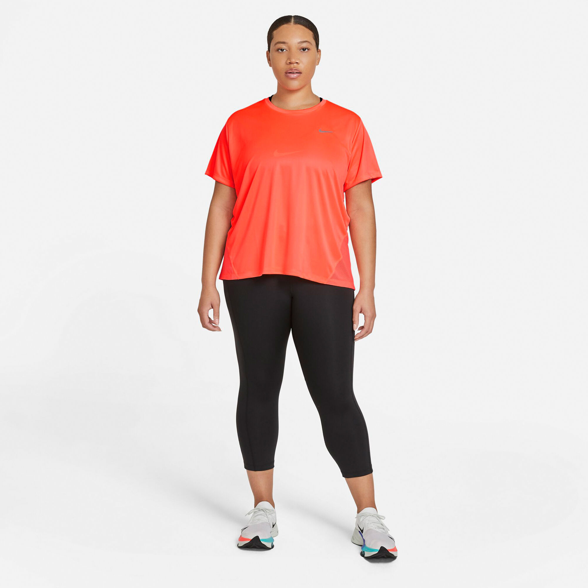 Nike miler running tee outlet