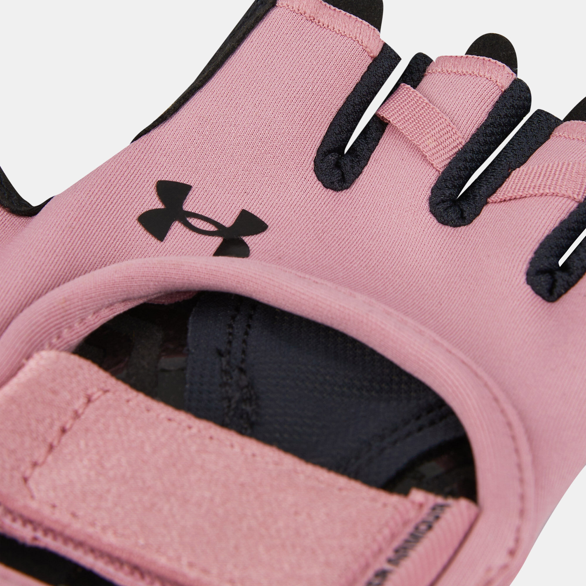 Women s UA Training Gloves Pink Under Armour in Kuwait SSS