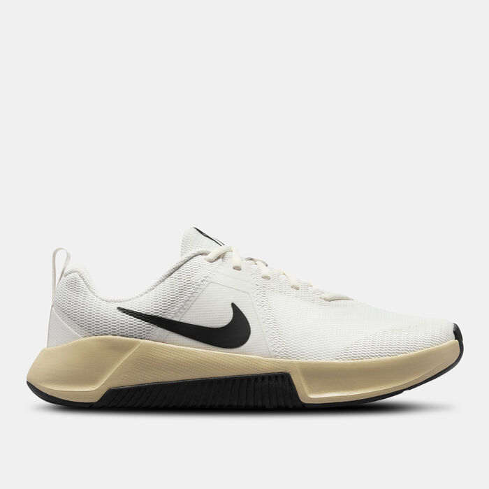 Nike Men's MC Trainer 3 Shoes White image number 0