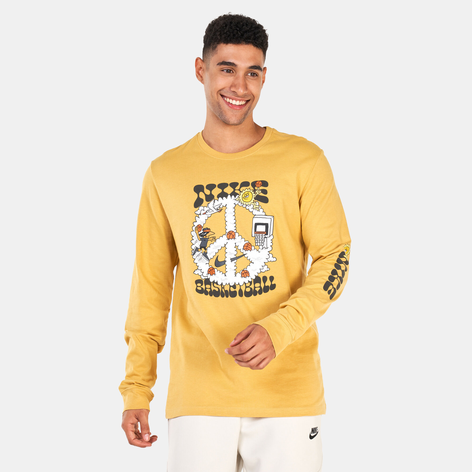 Nike graphic long sleeve t-shirt - men's store