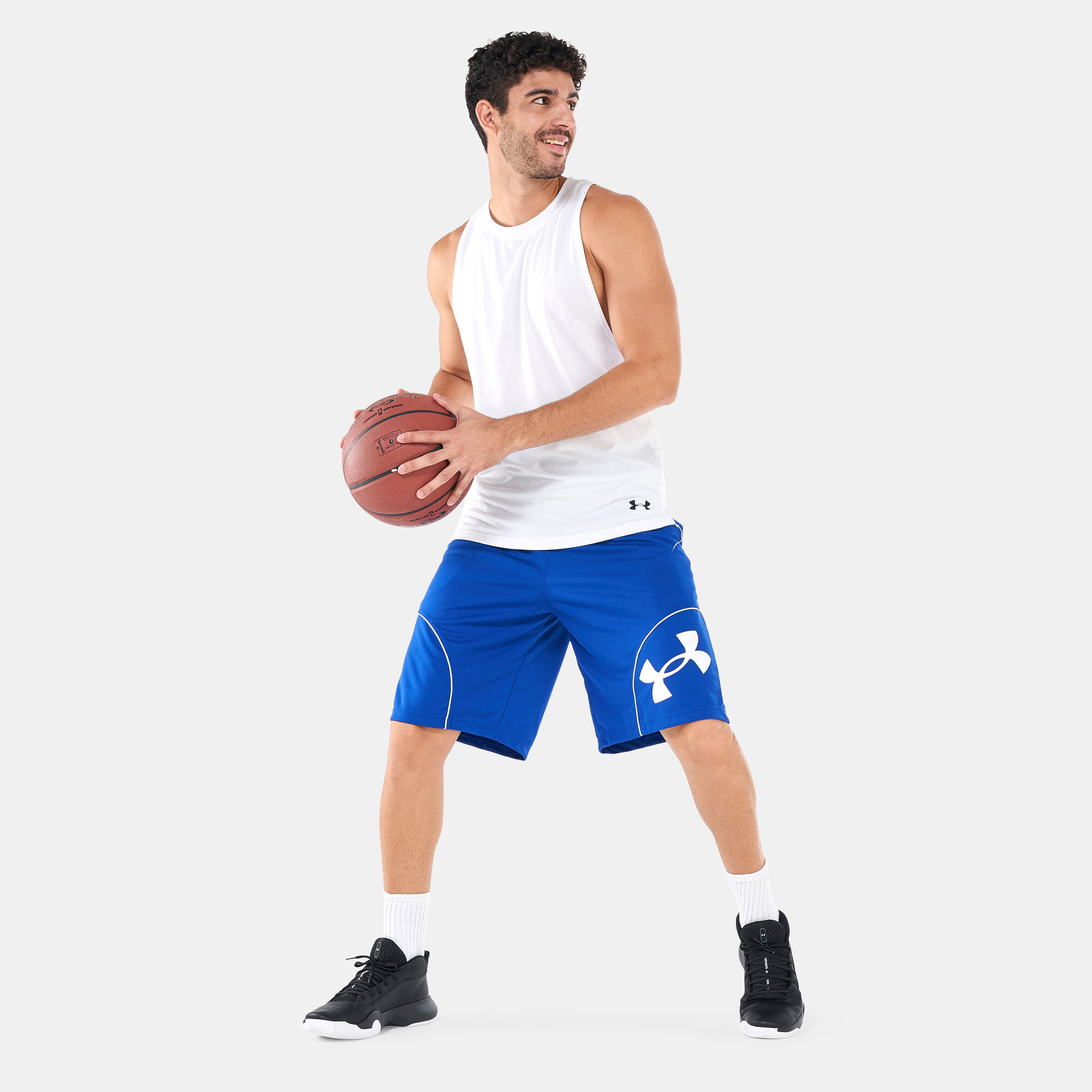 Buy Under Armour Men s UA Perimeter 11 Inch Shorts Blue in Kuwait SSS