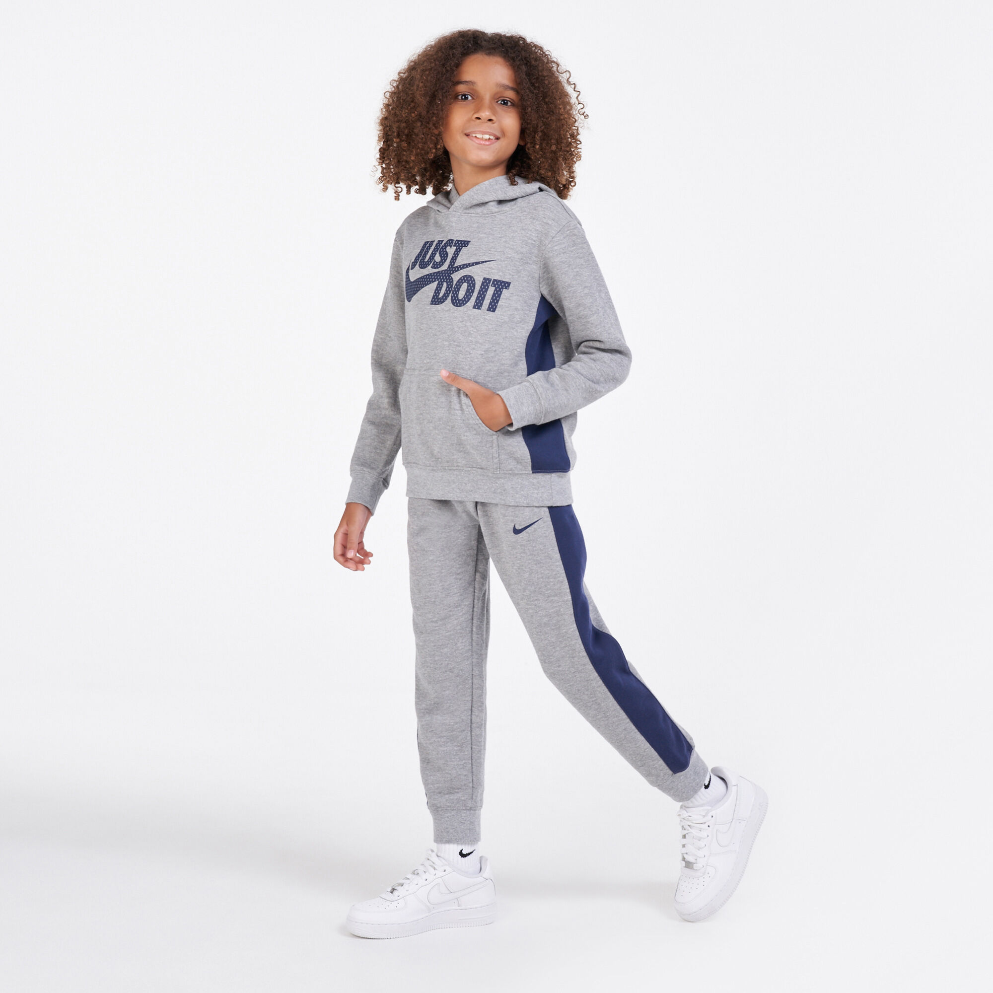 Kids nike hotsell jogger set