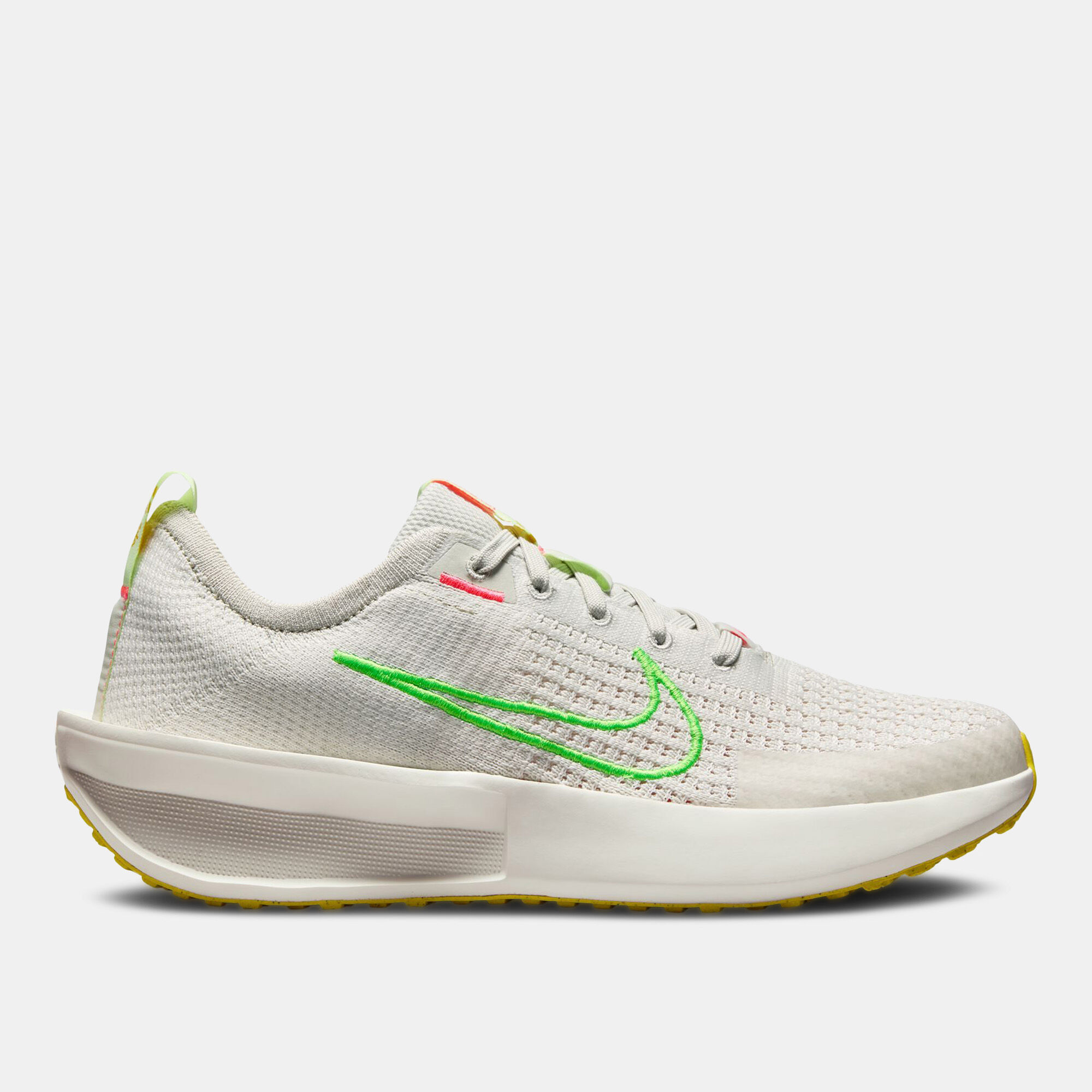 Nike women's lightweight sneakers hot sale