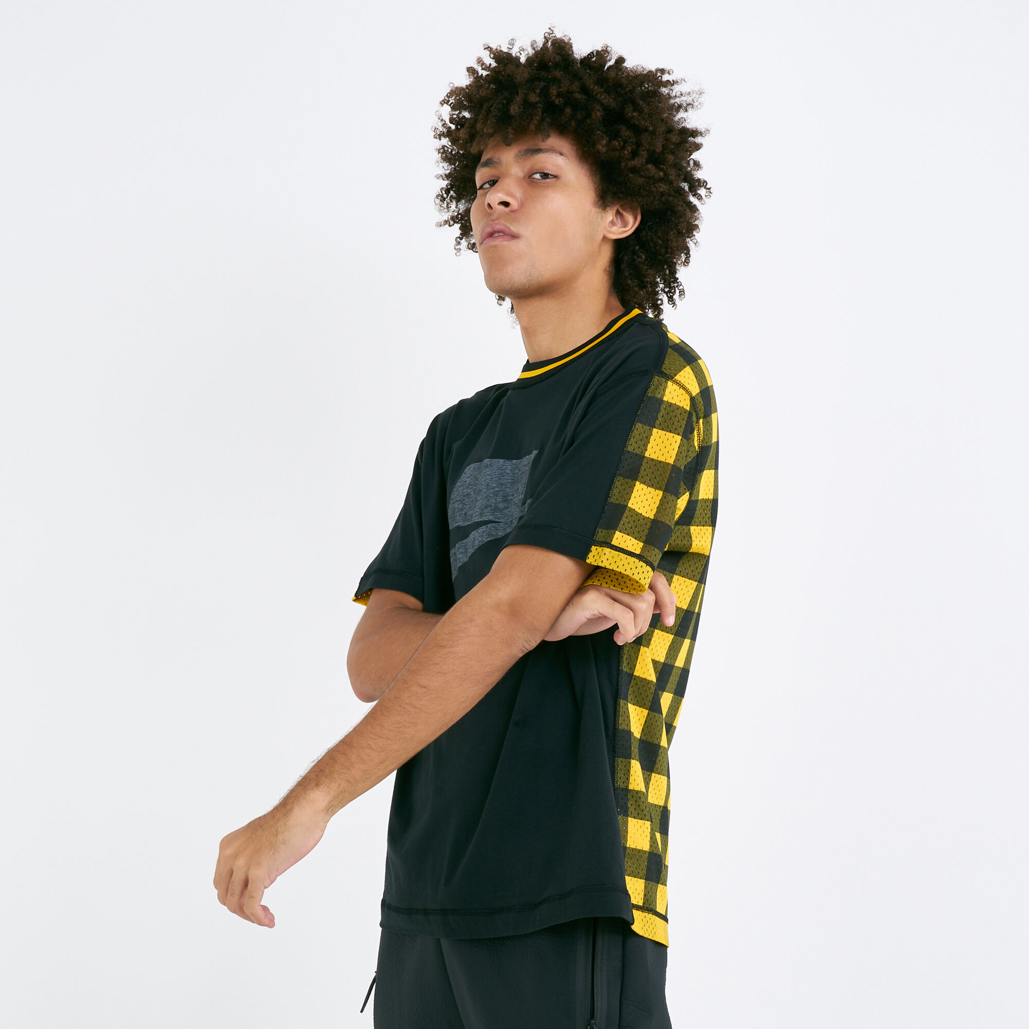 Men s Sportswear Mesh T shirt Beige Nike in Kuwait SSS