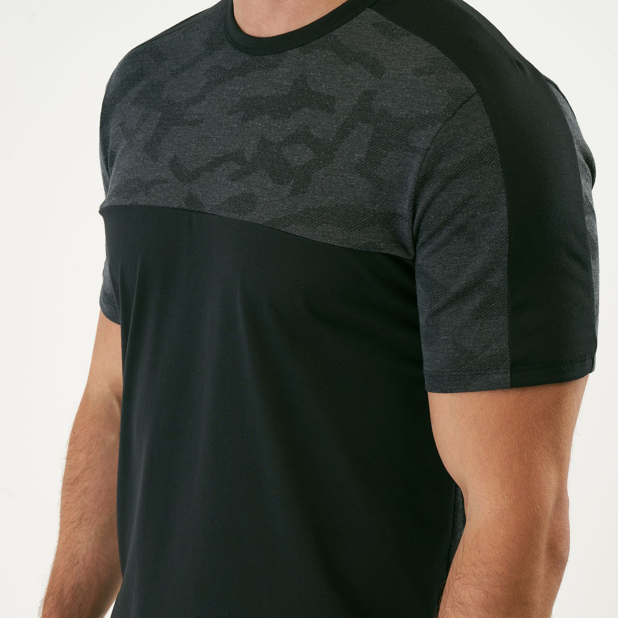 Under Armour Men s Siro Elite T Shirt in Kuwait SSS