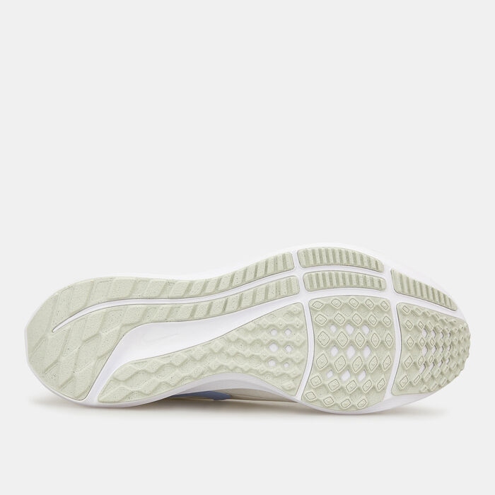 Nike Women's Air Zoom Pegasus 39 Shoe Ivory image number 3