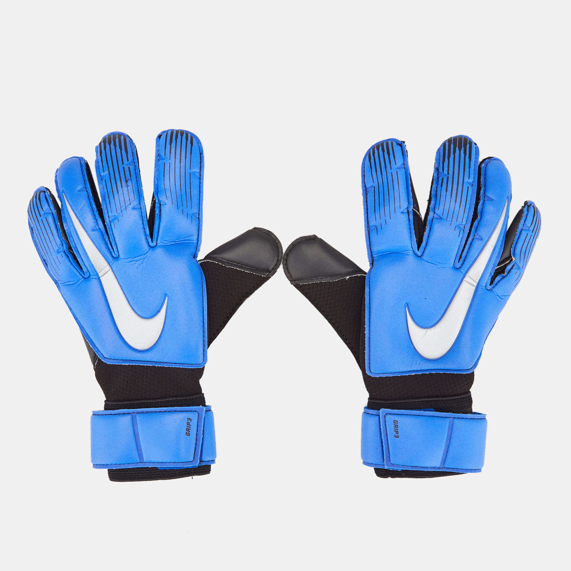Nike Vapor Grip3 Goalkeeper Gloves in Kuwait SSS