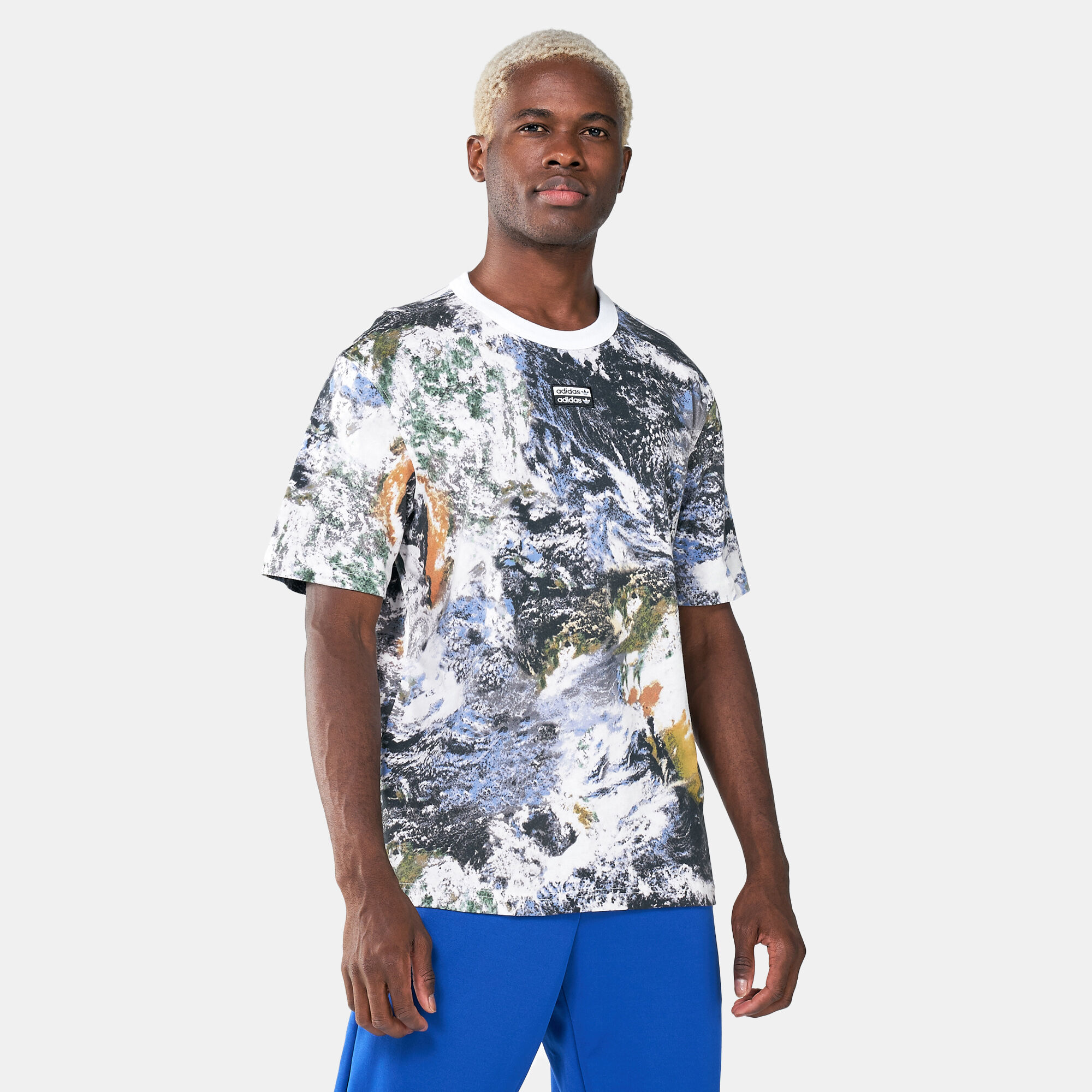 adidas Men s Graphic T Shirt