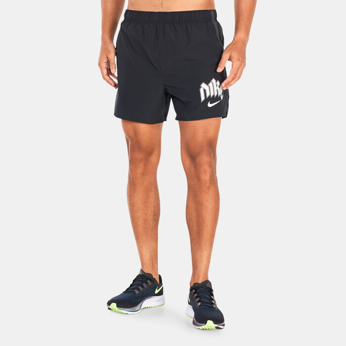 Nike Men's Dri-FIT Run Division Challenger 5-Inch Running Shorts Black image number 0