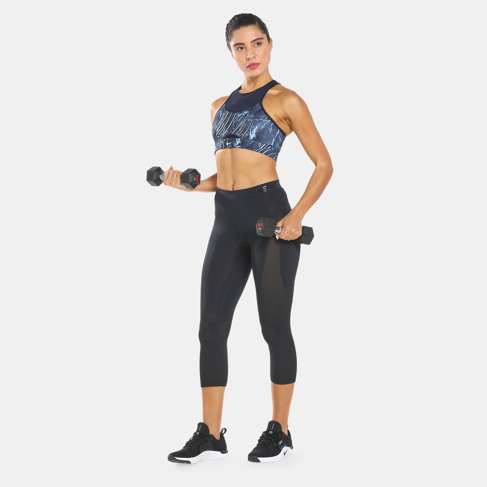 Nike swoosh feather curve bra on sale