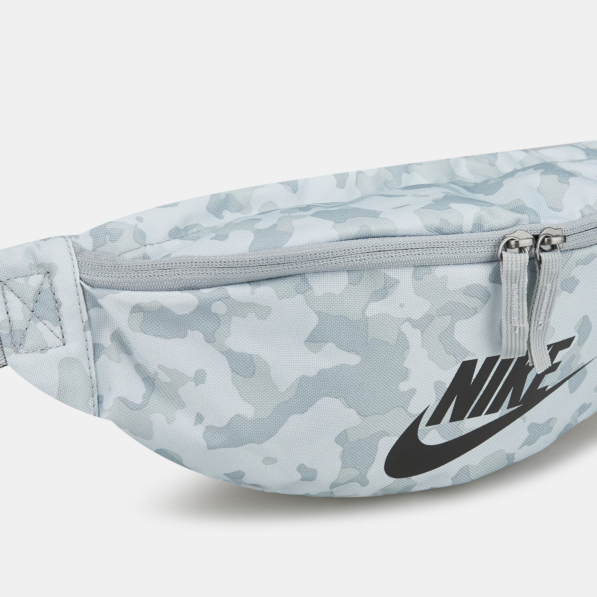 Heritage Camouflage Hip Pack White Nike in Kuwait SSS