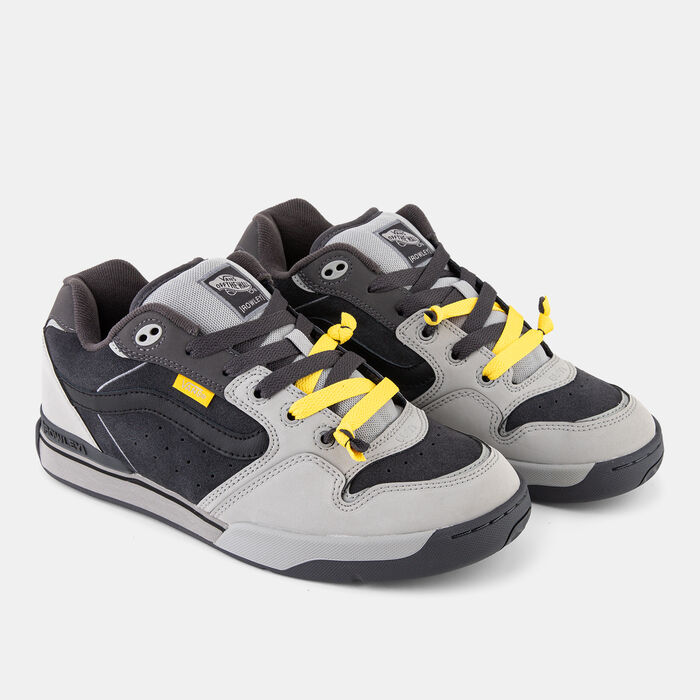 Vans Rowley XLT Unisex Shoes Grey image number 1