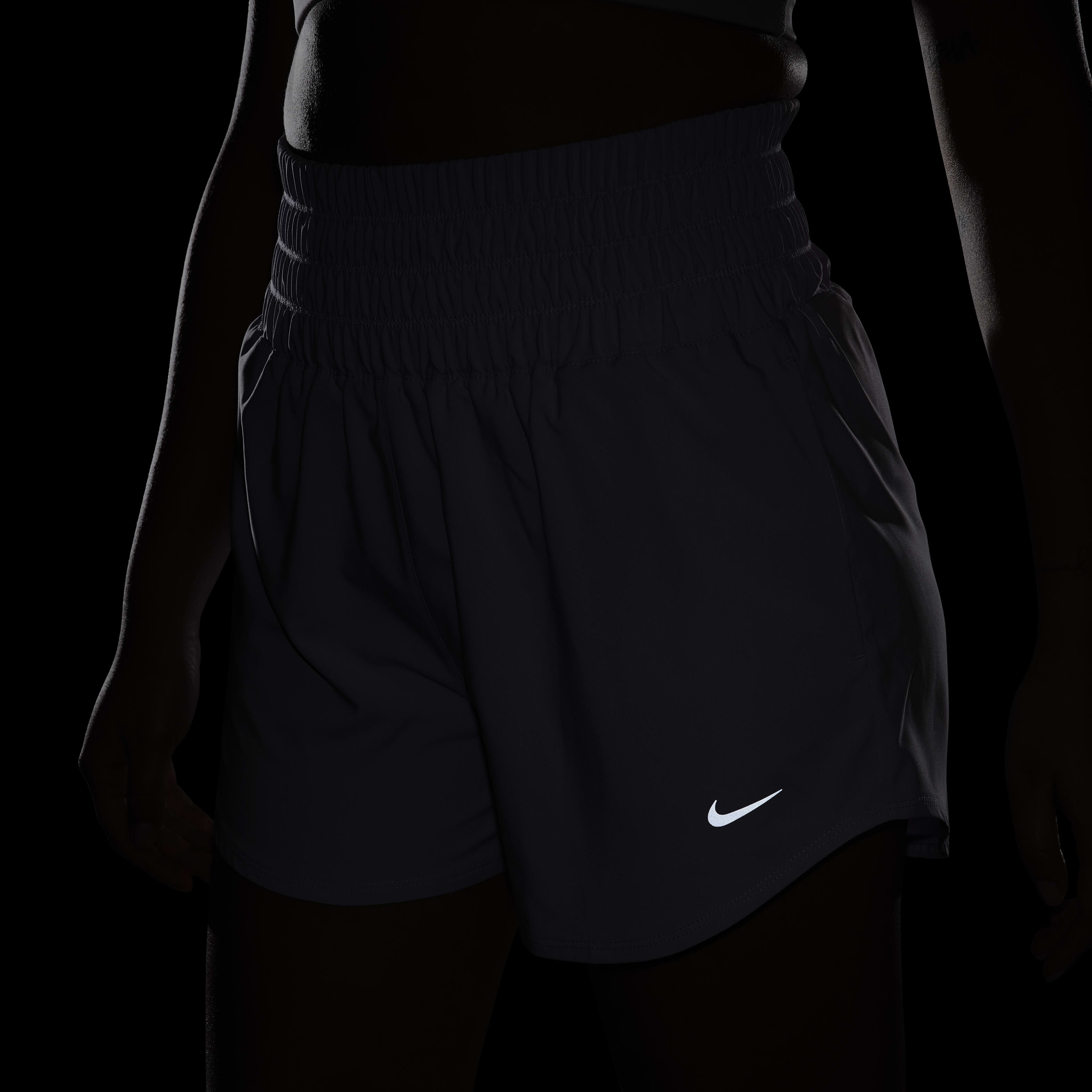nike gym women's clothes