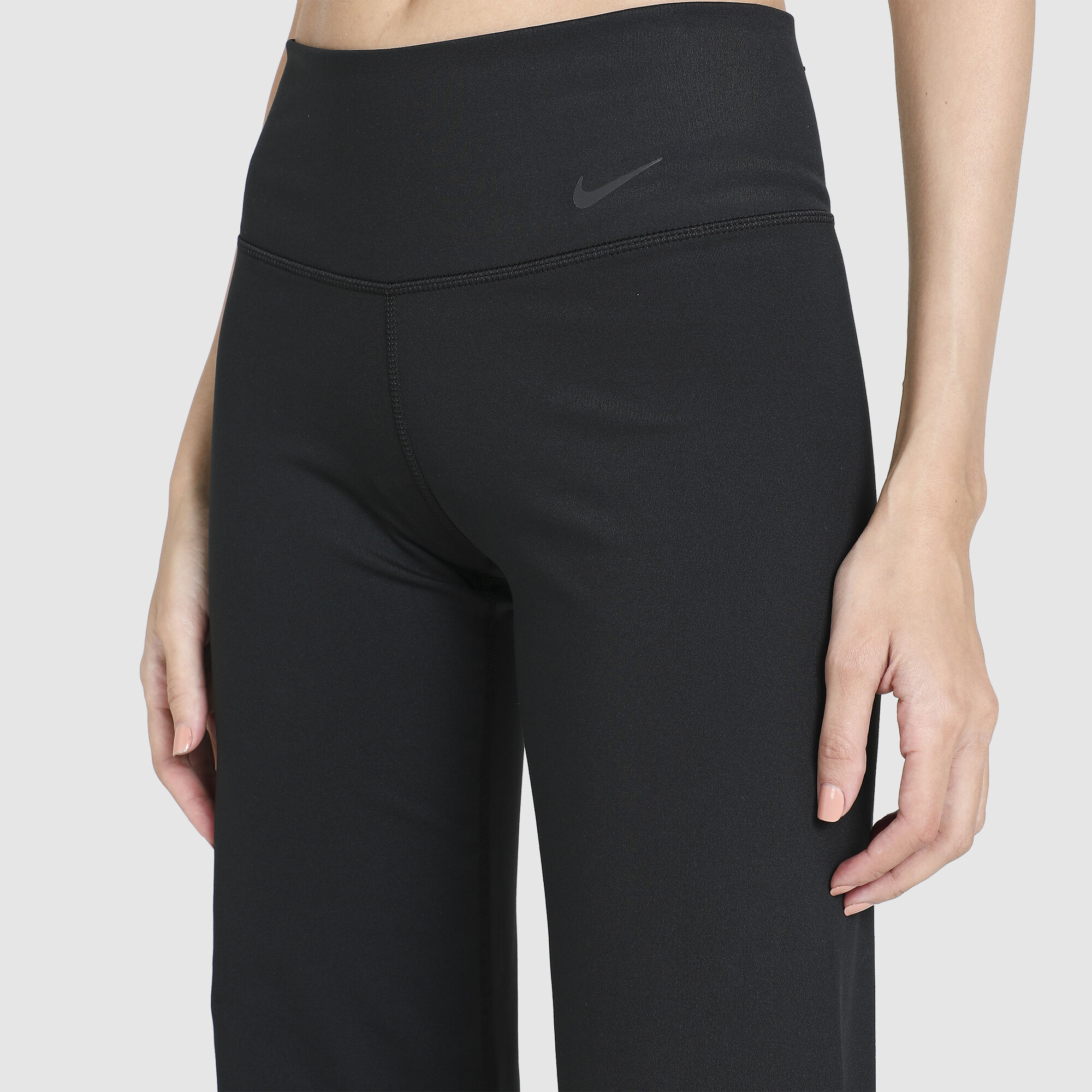 Nike power training crop leggings top