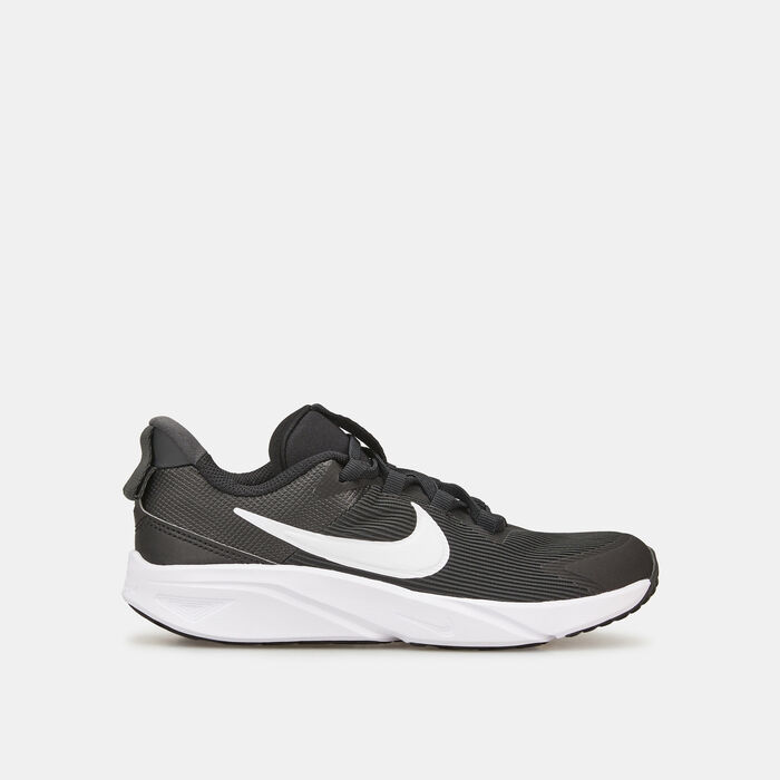 Nike Kids' Star Runner 4 Shoe (Younger Kids) Black image number 0