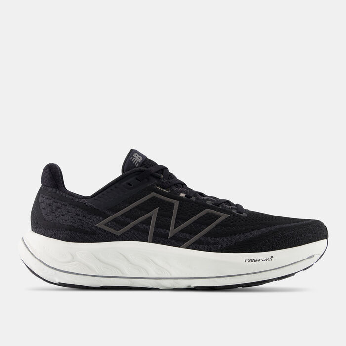 New Balance Men's VONGO Shoe Black image number 0