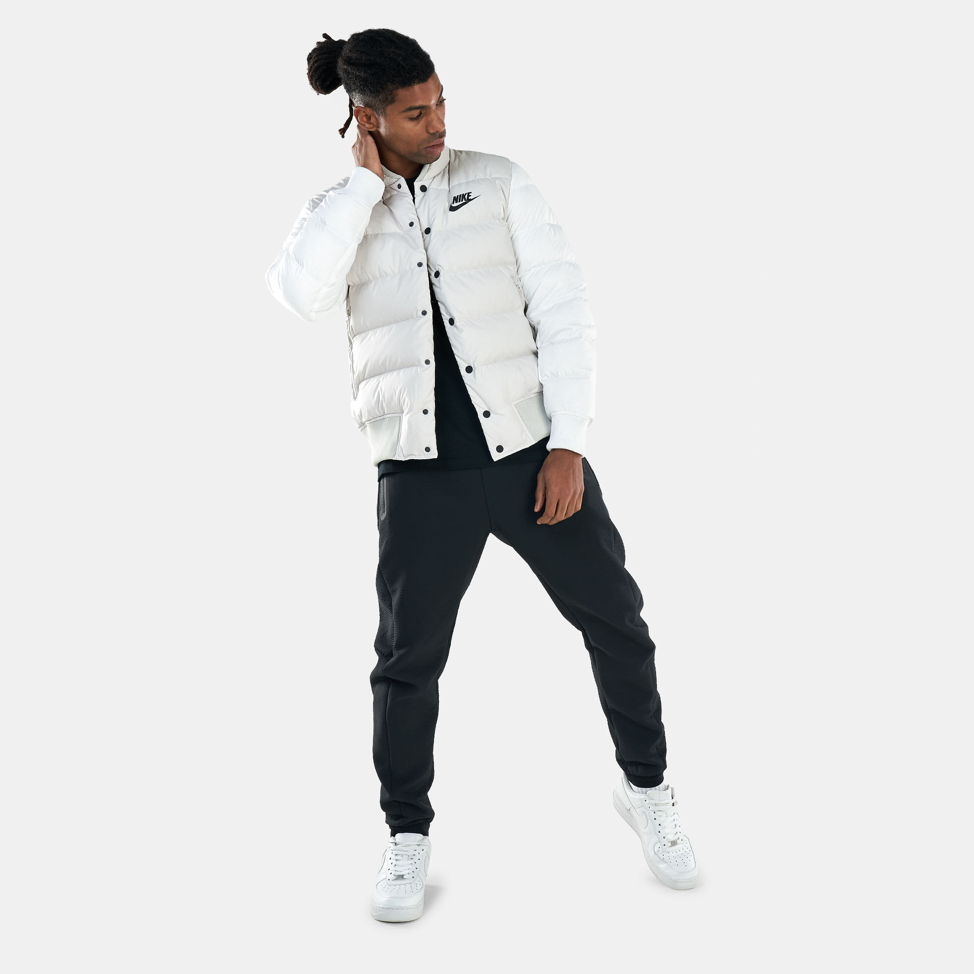 Nike Men s Sportswear Down Fill Bomber Jacket in Kuwait SSS