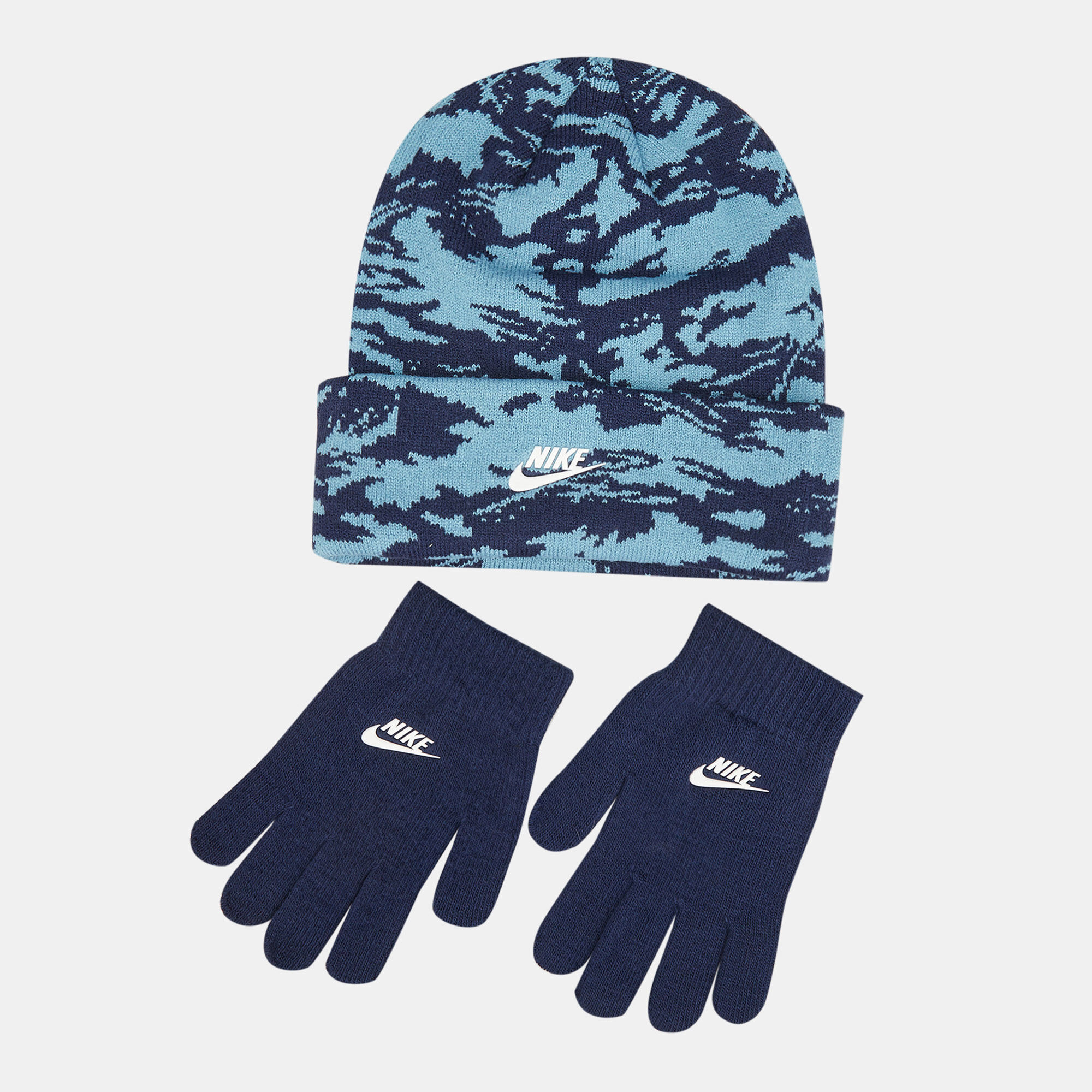 Nike gloves and beanie store