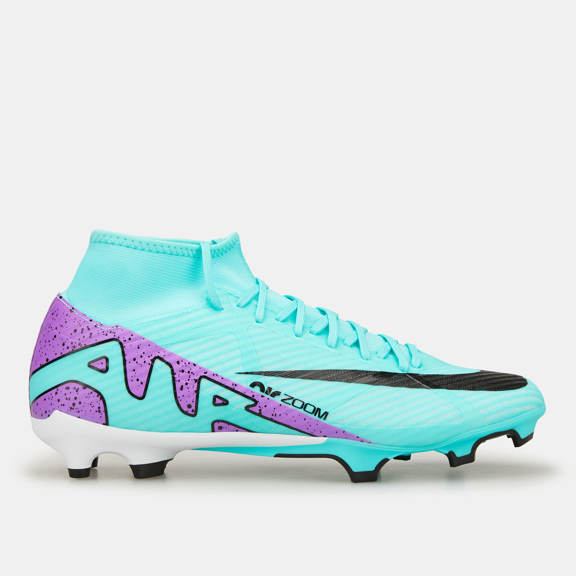 9 football shoes store
