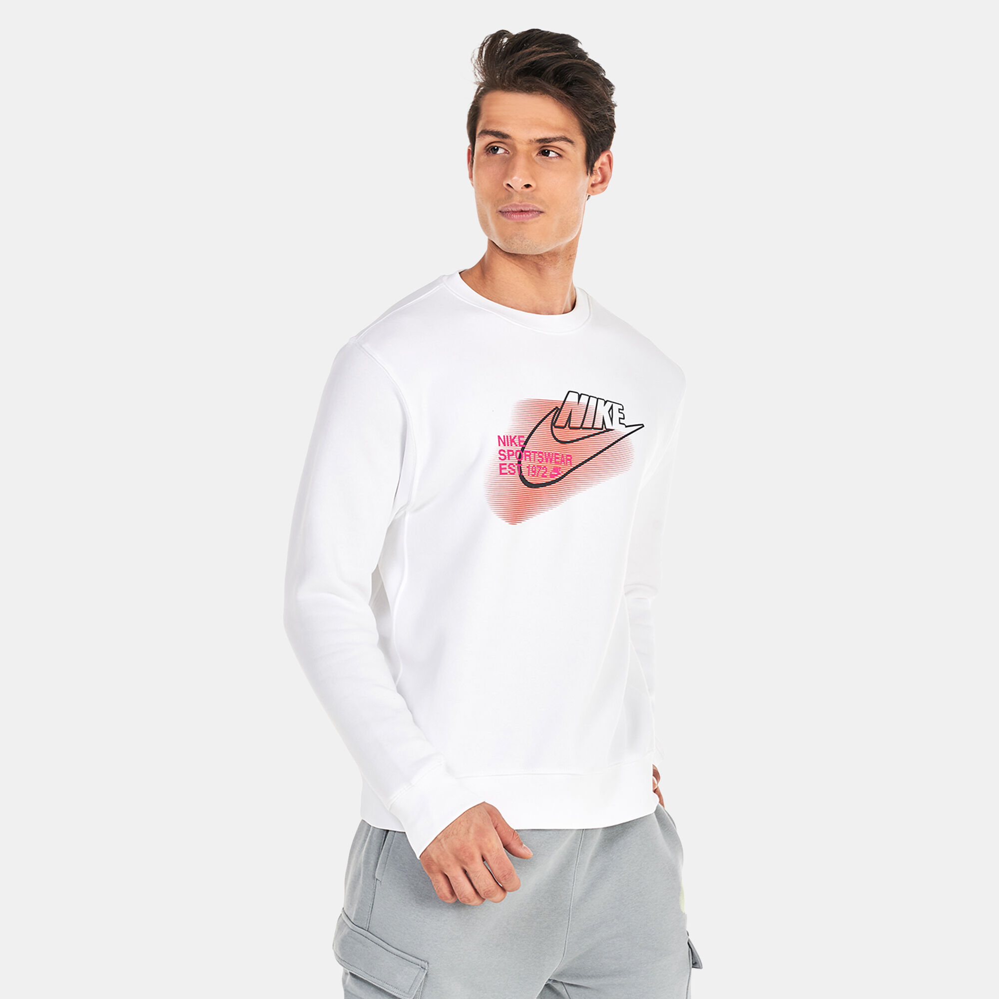 Nike standard fit sweater top