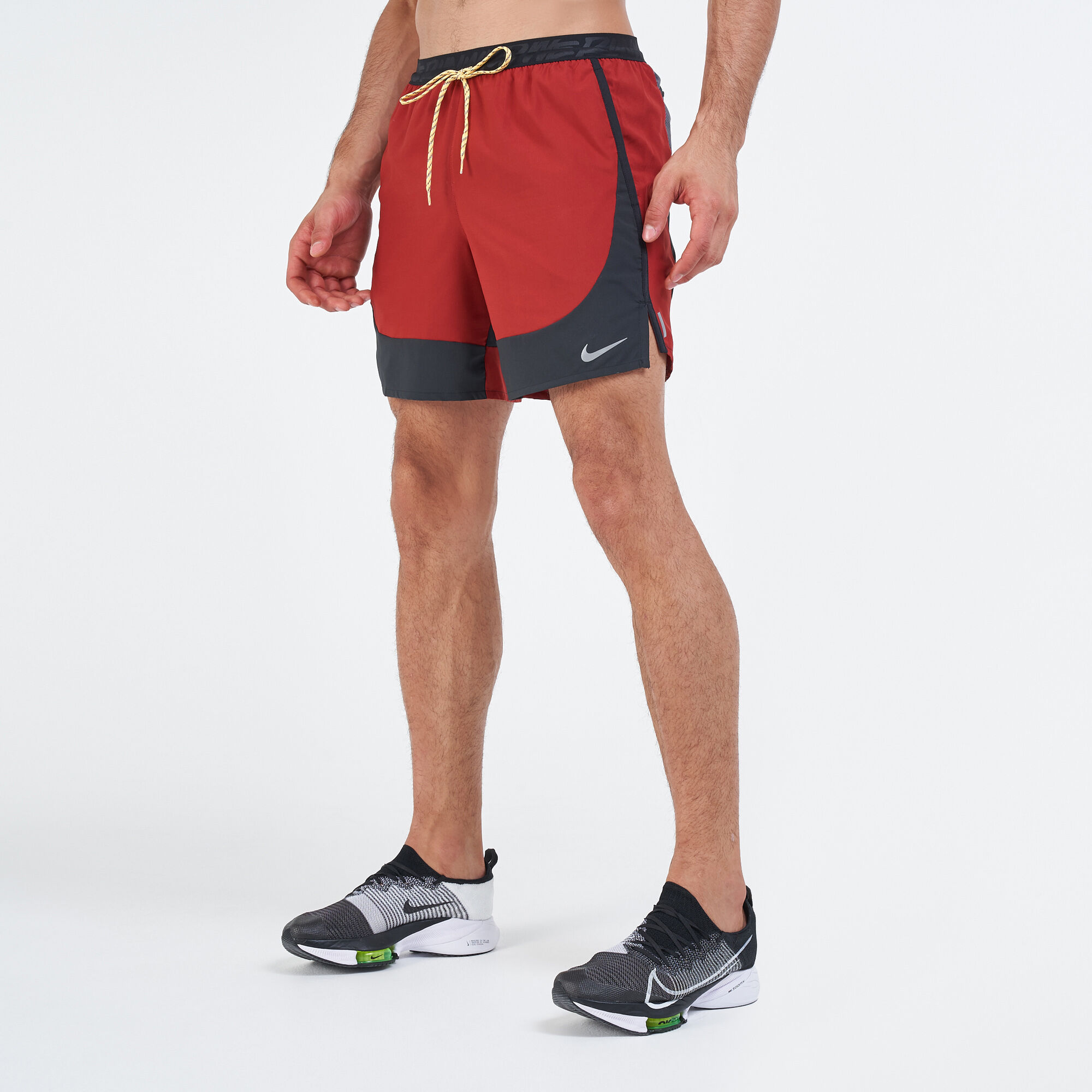 Nike Men s Flex Stride Wild Run 7 Inch Unlined Shorts