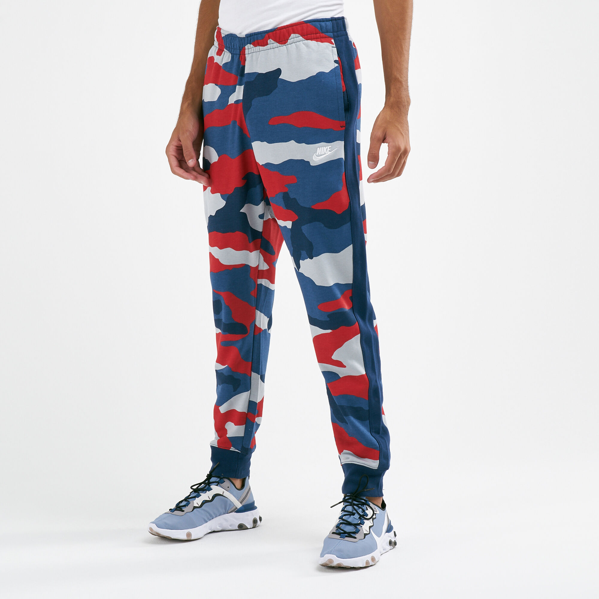 Men's nike hotsell camo sweatpants