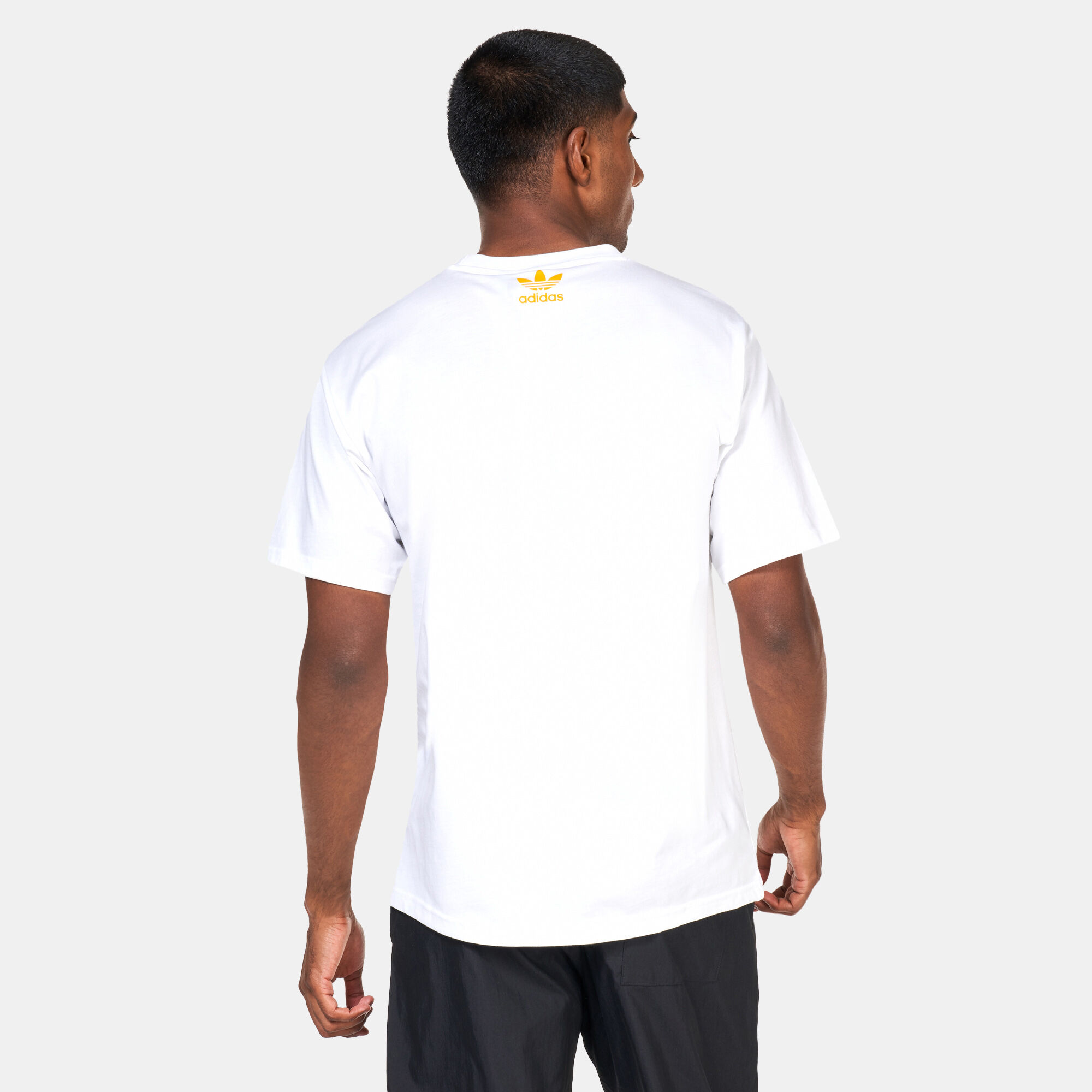 Adidas originals store ropa hombre kuwait