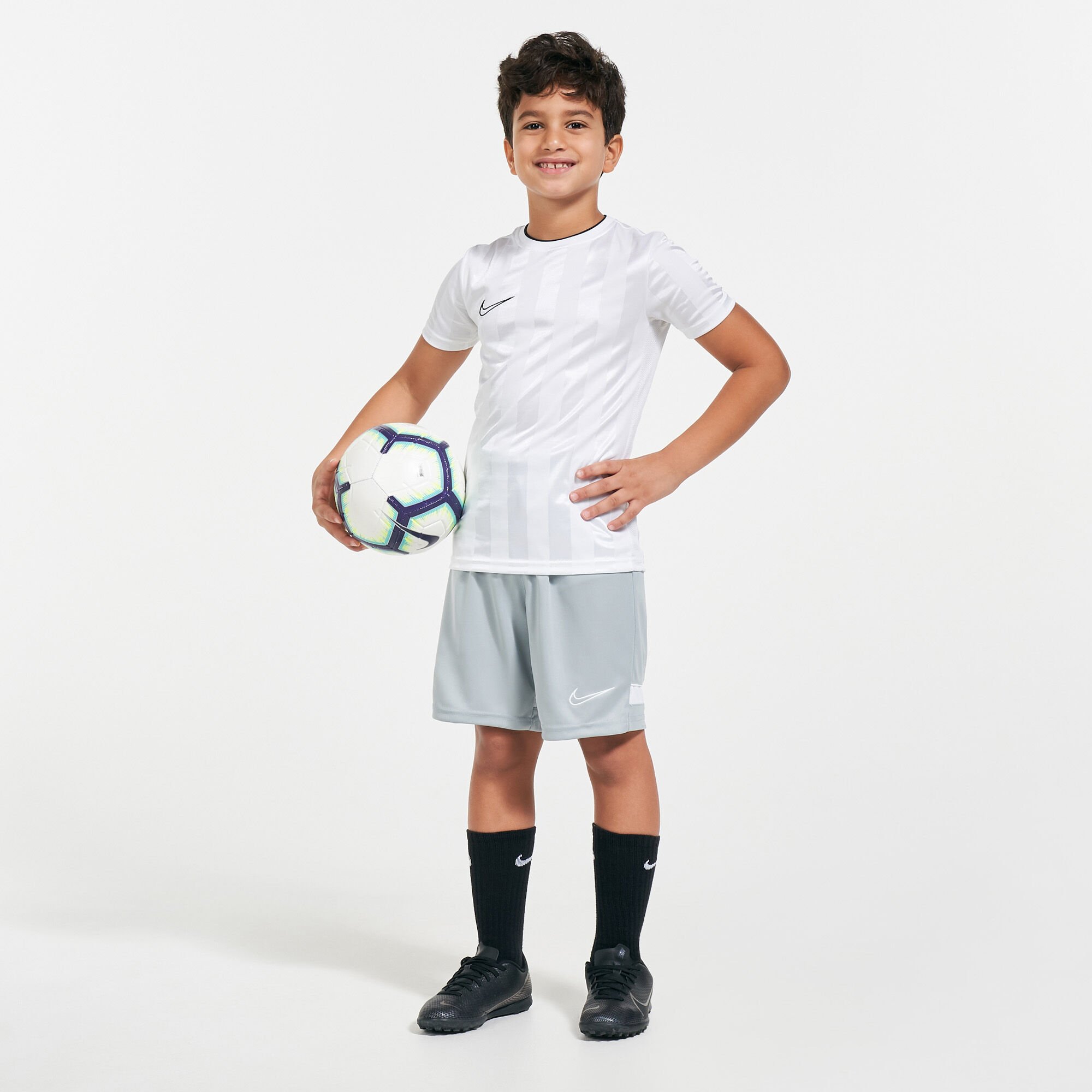 Buy Nike Kids Dri FIT Academy Football Shorts Grey in Kuwait SSS
