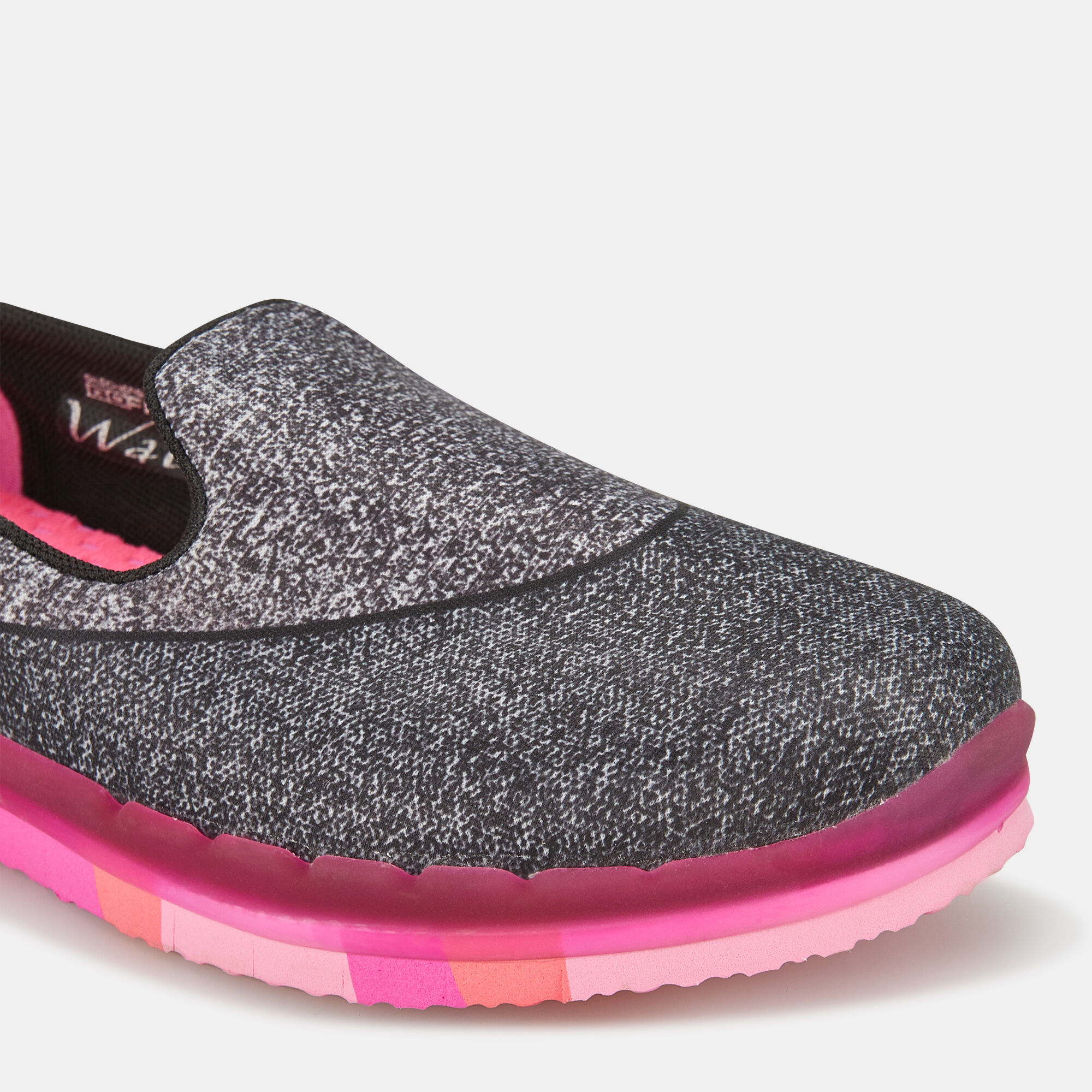 Skechers shoes sales in kuwait