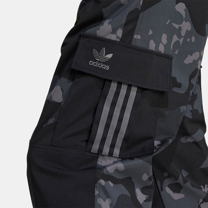 adidas Originals Men's Camo Cargo Trousers Black image number 3