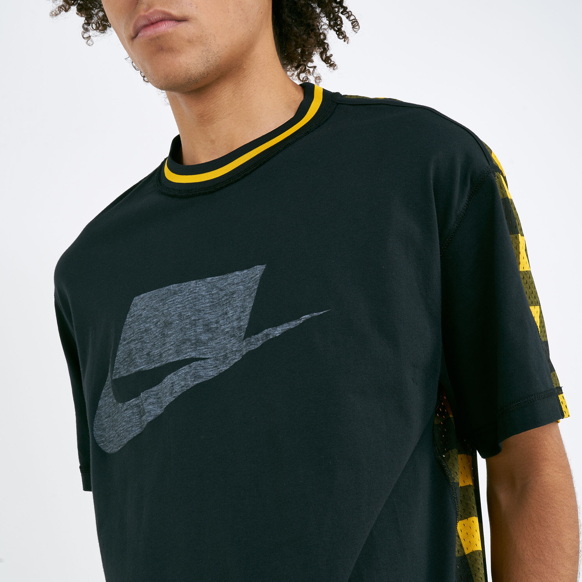 Men s Sportswear Mesh T shirt Beige Nike in Kuwait SSS