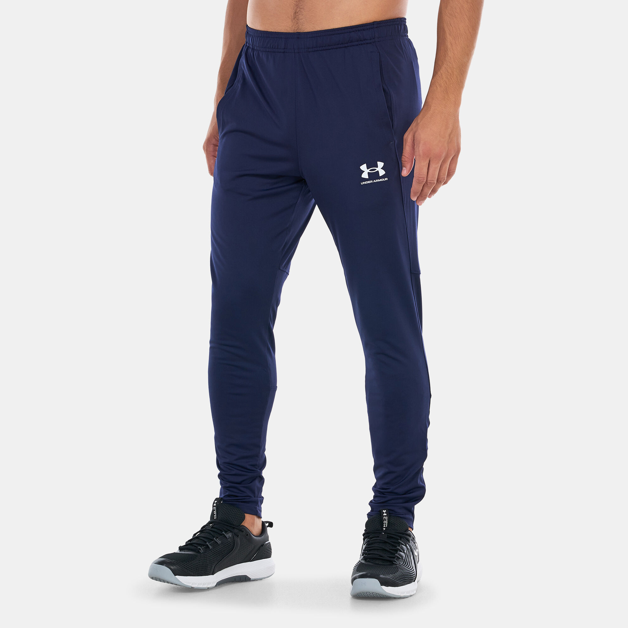 Men's under armour challenger pants online