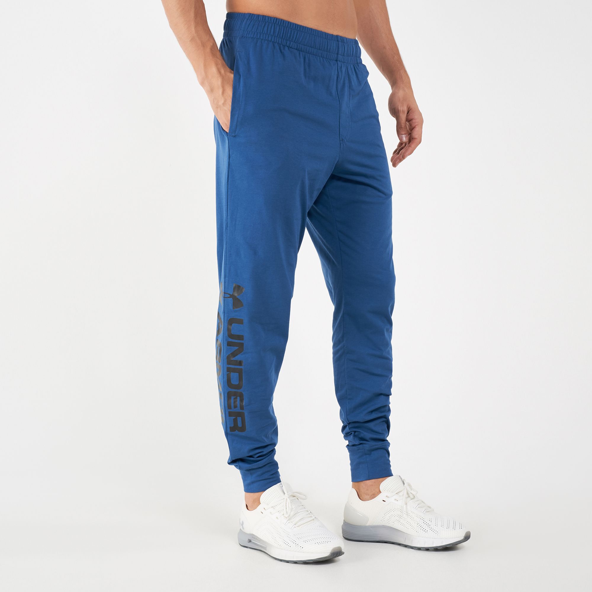 Sportstyle cotton graphic best sale jogger