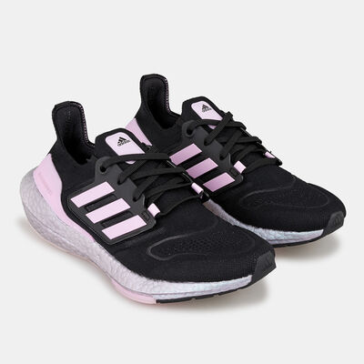 adidas Women's Ultraboost 22 Shoe Black