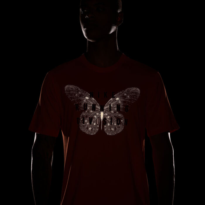 Nike Men's Dri-FIT Running T-Shirt Orange image number 3