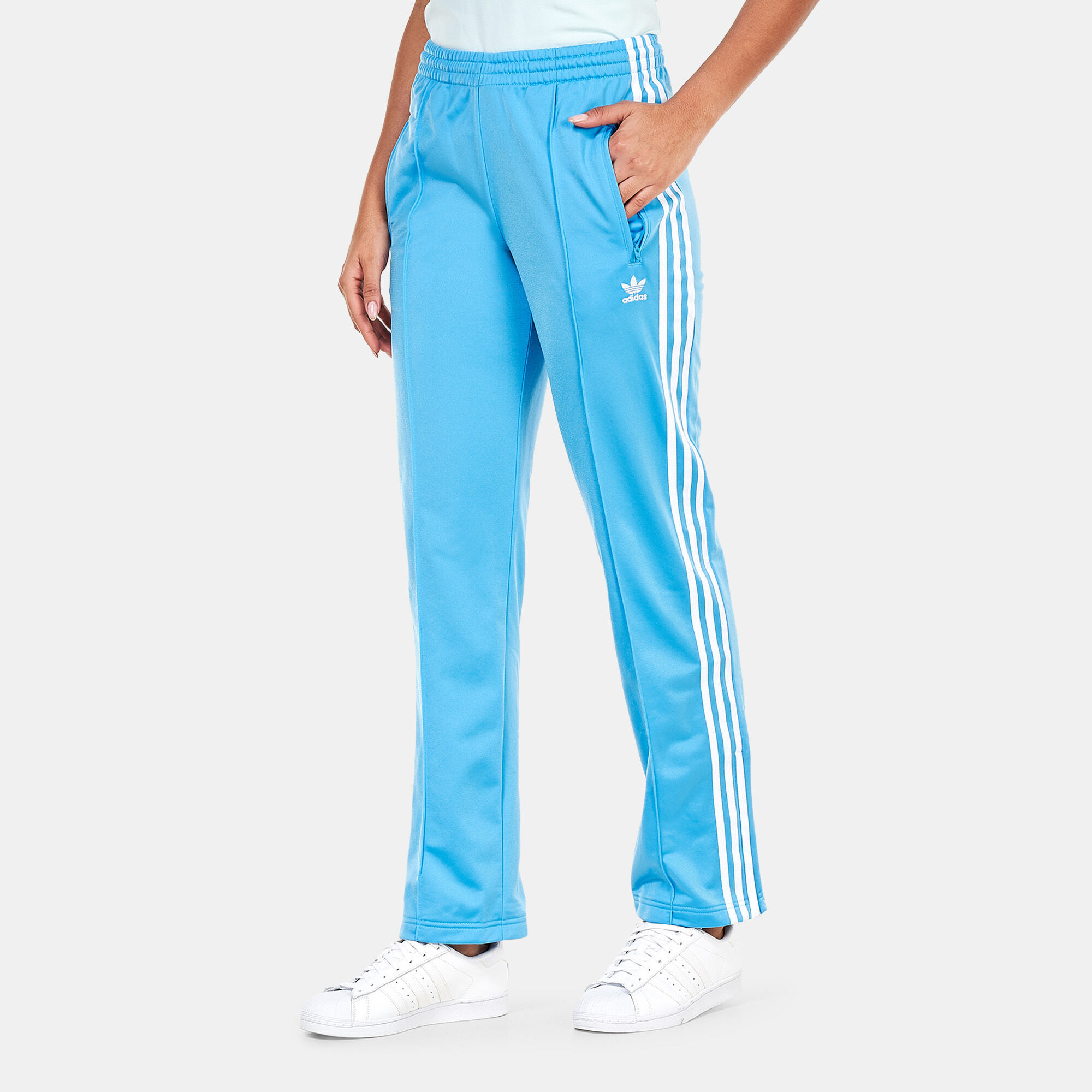 Baby blue adidas shop pants womens