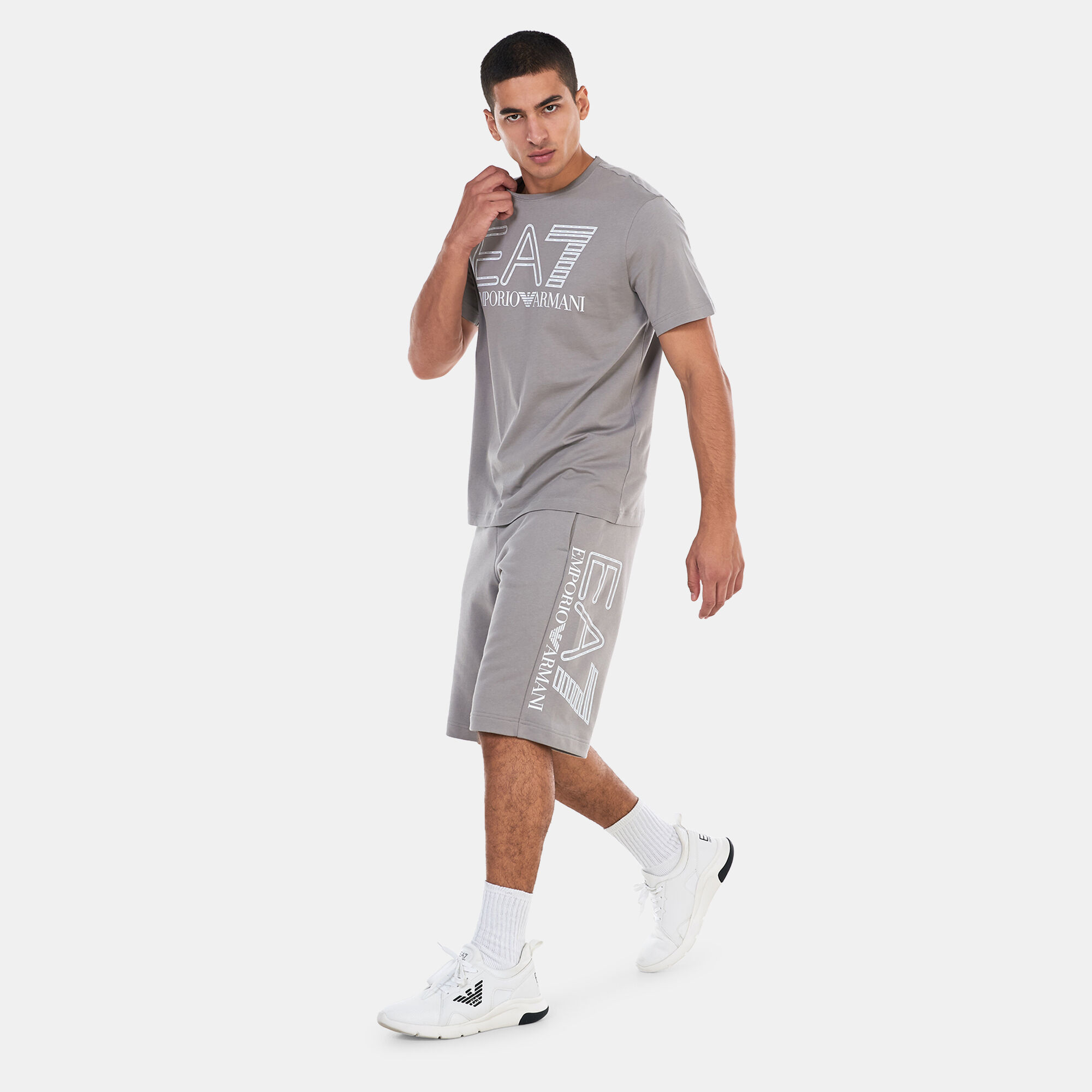 Men s Big Logo Graphic Shorts Grey EA7 Emporio Armani in Kuwait SSS