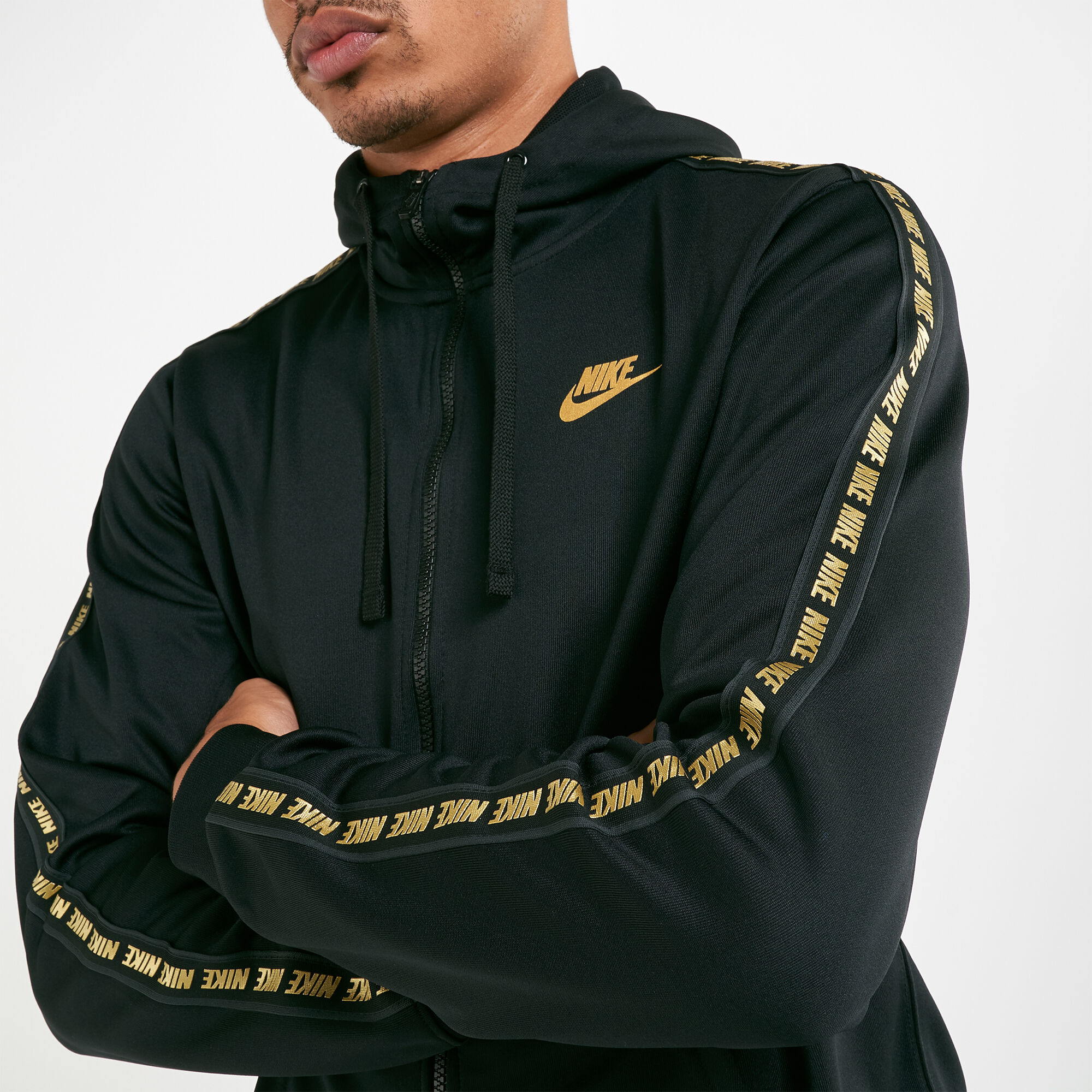 Buy Nike Men's Sportswear Repeat Hoodie in Kuwait | SSS
